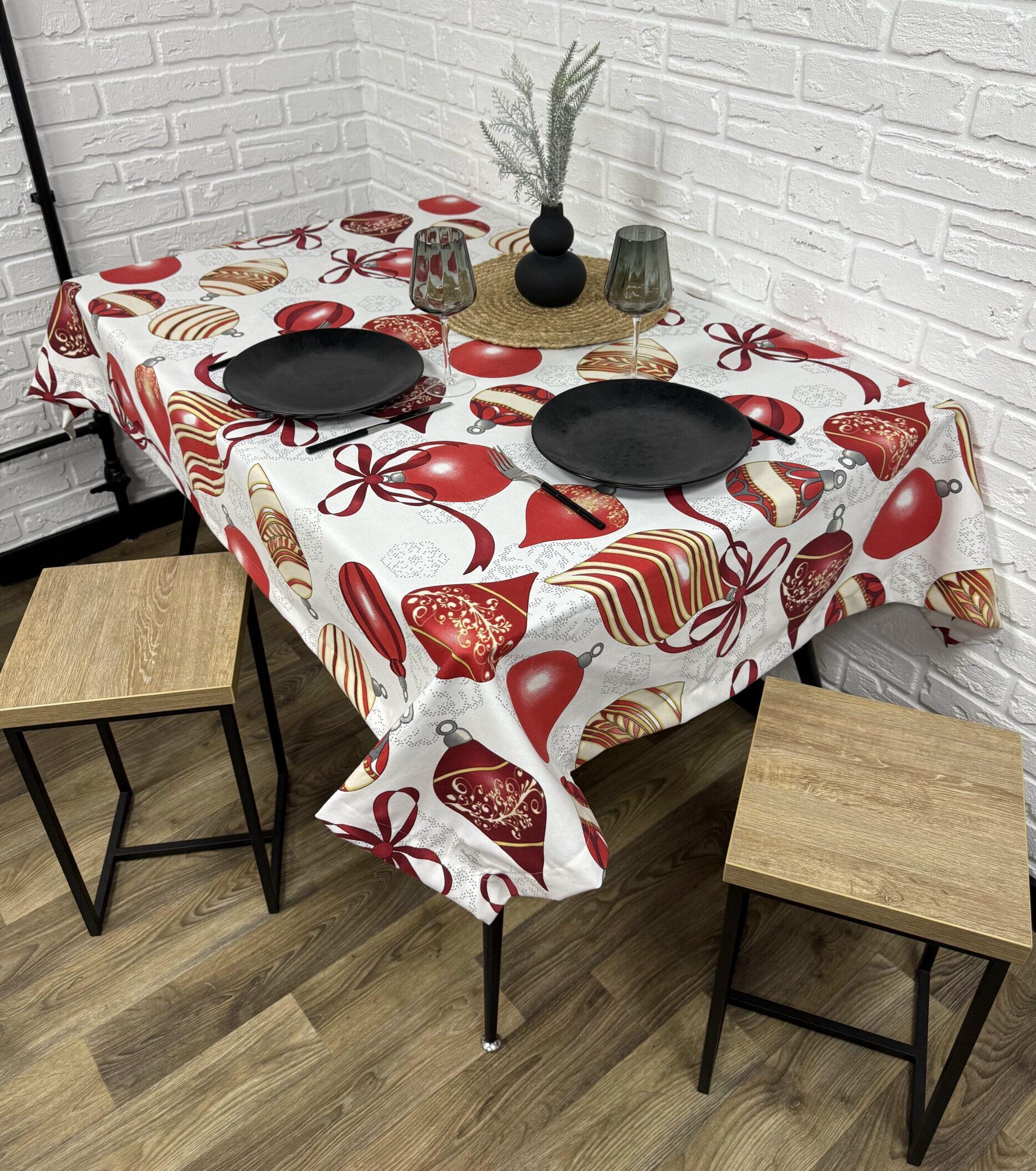 Скатерть Comfort Home X-mas Big Toys водоотталкивающая с тефлоновым покрытием 100x150 см (5054310)