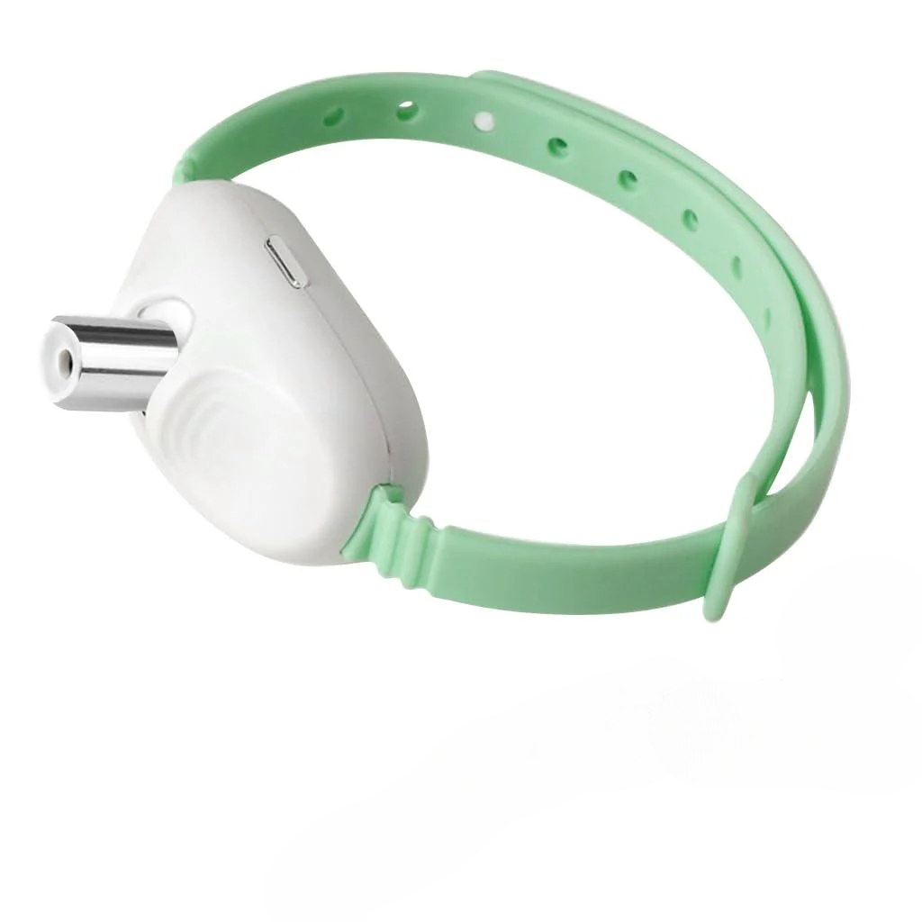 Іграшка для котів інтерактивна Kayfovo KKZ-75 нашийник з лазером Зелений (29234)