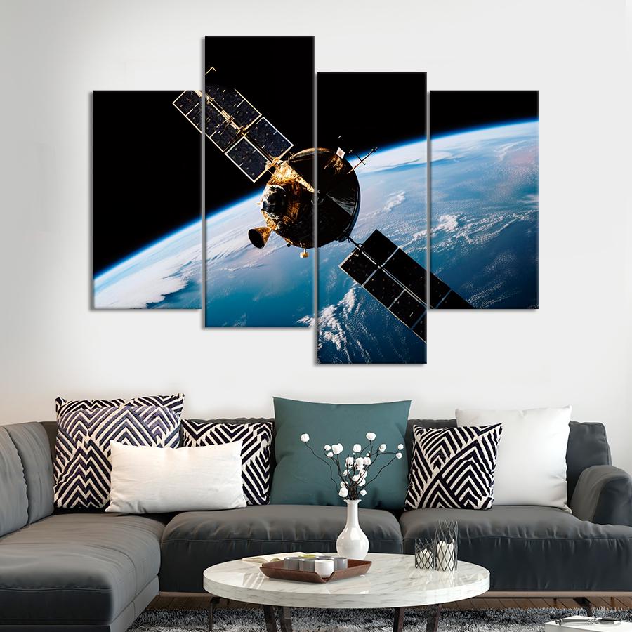 Картина космос Спутник на фоне планеты 129x90 см (A1310-4)