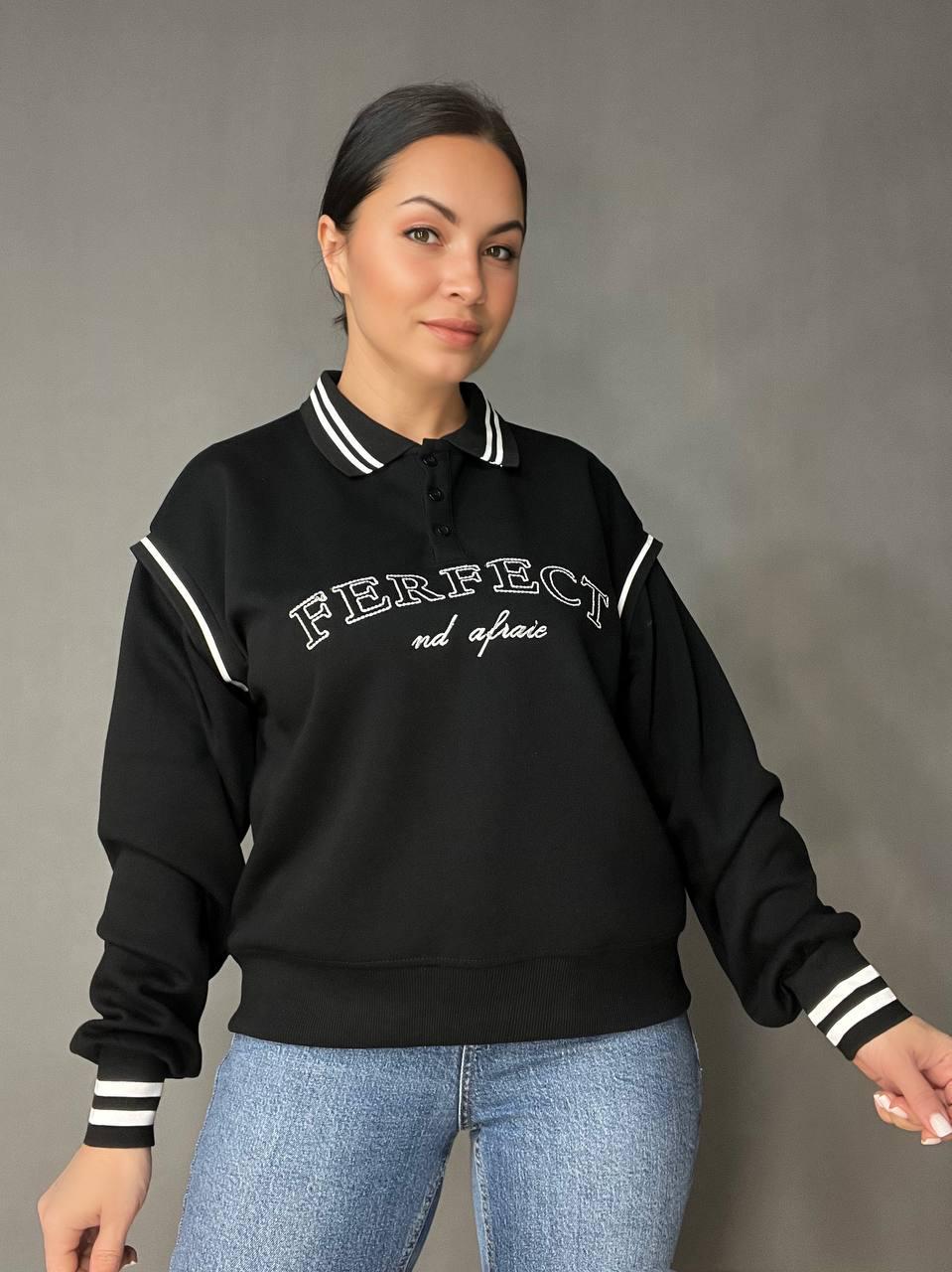 Свитшот женский A-N 25067 PERFECT поло с воротничком пуговицы OS Черный (3429) Свитшот женский A-N 25067 PERFECT поло с воротничком пуговицы OS Черный (3429)