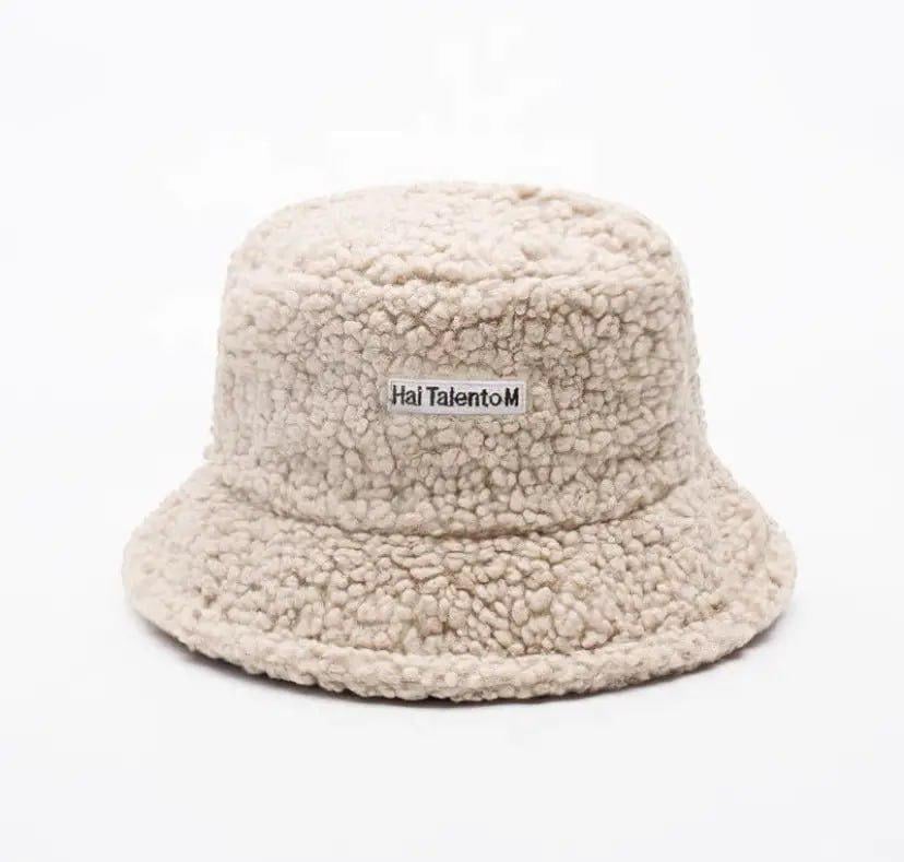 Панамка Тедди из овечки с надписью на зиму OS Молочный (70809054) - фото 2