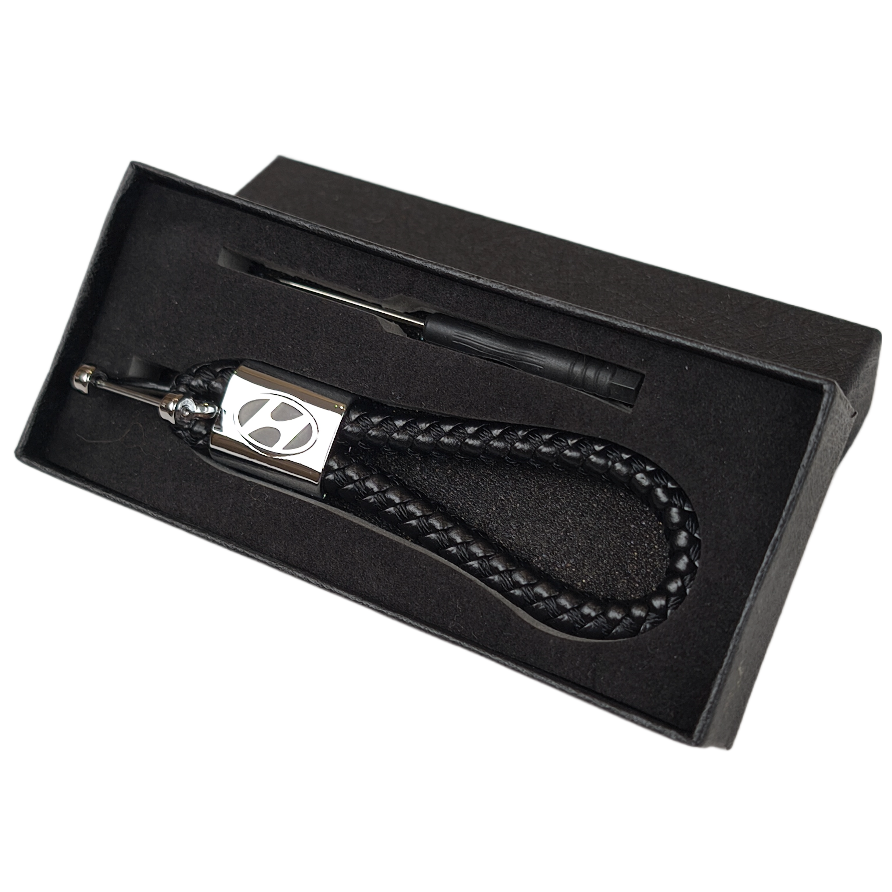 Автобрелок для ключів Hyundai з плетеної екошкіри в подарунковій коробці (29196)