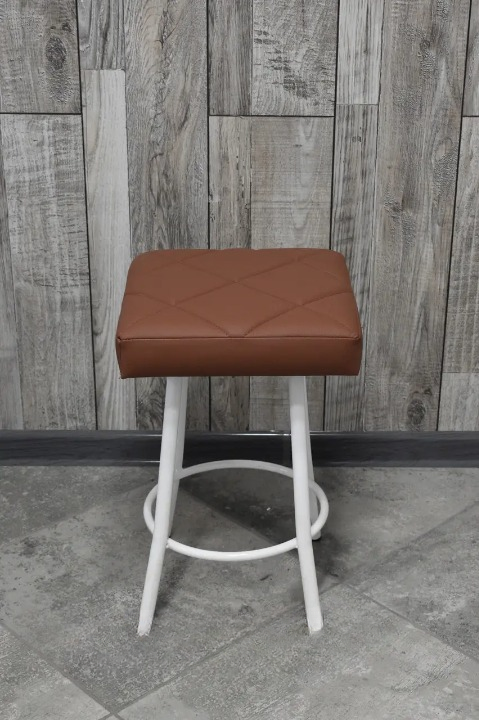 Табурет кухонний Tutty+ Ромб 30х30х45 см Коричневий/Білий (28374600)