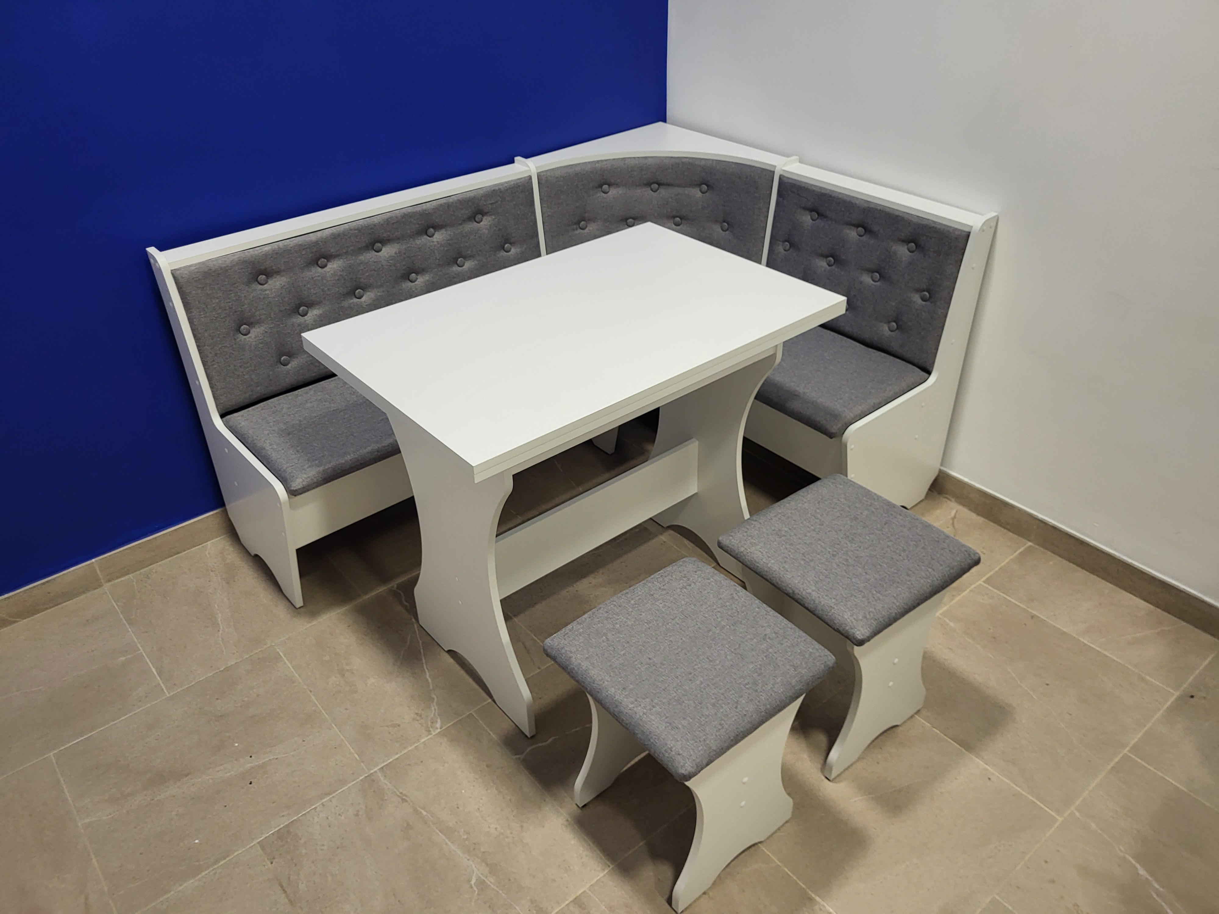 Кухонный уголок Семейный со столом и 2 табуретами 113,5х153,5 см Белый/Сильвер (KSTT-B-S)