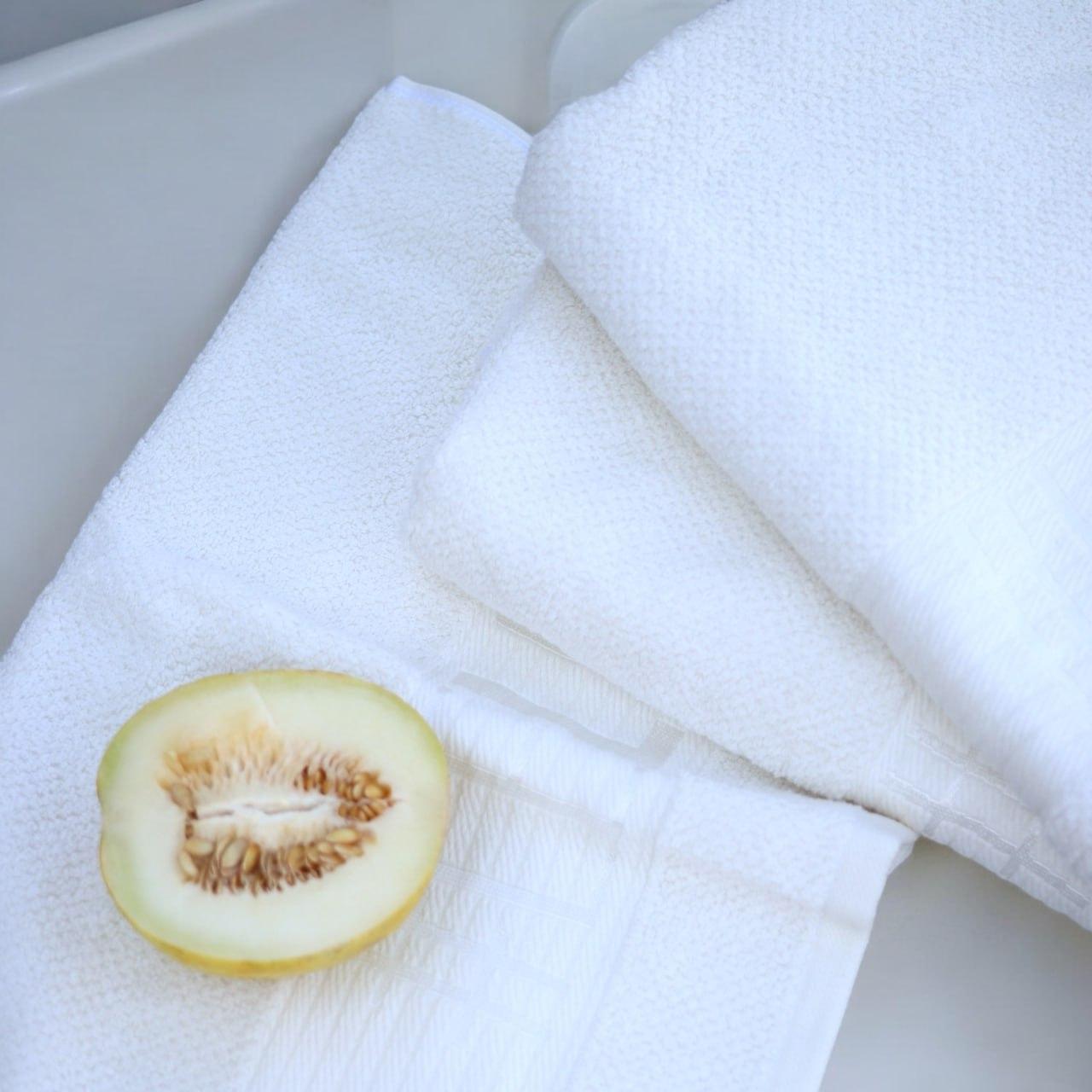 Рушник гіпоалергенний бавовняний м'який 1 шт. 50х90 см/1 шт. 70х140 см Білий (2357728351)