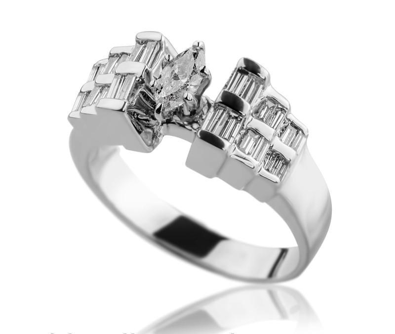 Кольцо золотое с бриллиантами р. 17 С15Л1№21