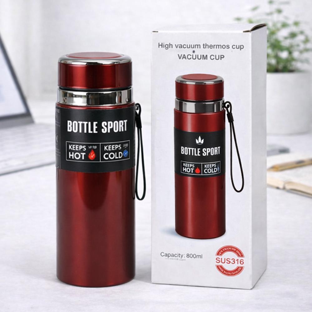 Термос вакуумний 124702 800 мл із нержавіючої сталі 316 із ситечком і ремінцем Червоний Термос вакуумний 124702 800 мл із нержавіючої сталі 316 із ситечком і ремінцем Червоний