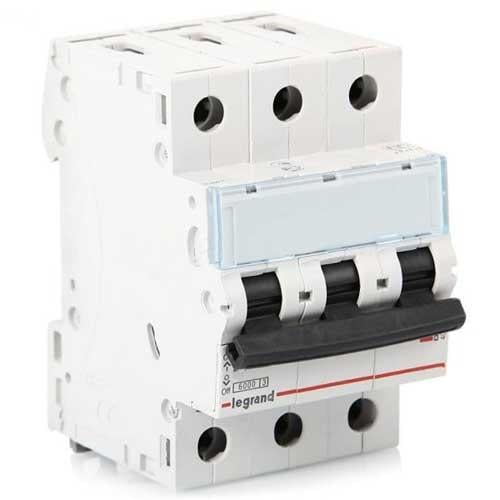 Автоматический выключатель Legrand 16A 10kA 3 полюса тип C 403944 TX3 (17478)