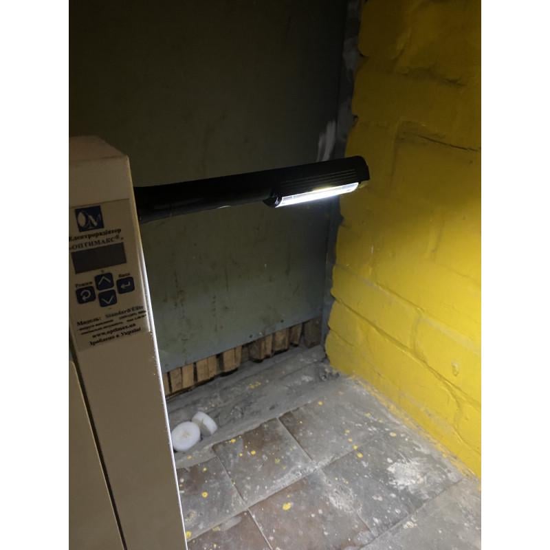 Ручной светодиодный фонарь на батарейках 6W магнитным держателем - фото 4