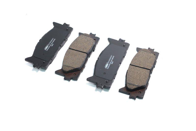 Тормозные колодки дисковые Rider для Toyota Camry 06-передние (RD.3323.DB3429)
