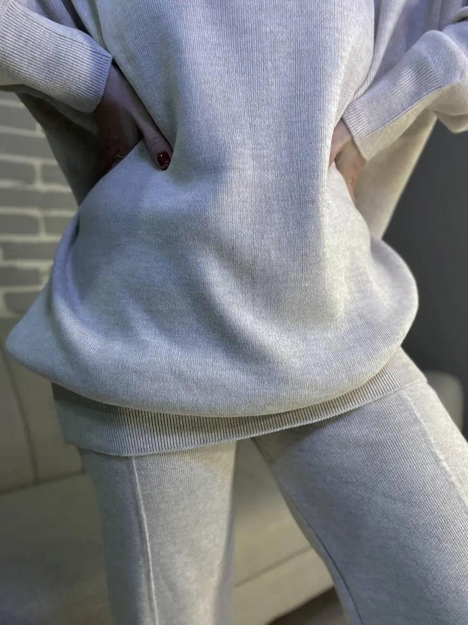 Костюм жіночий MY FASHION 202401-101 брюки зі стрілкою шнурок та светр OS Світло-бежевий (887) - фото 9 Костюм жіночий MY FASHION 202401-101 брюки зі стрілкою шнурок та светр OS Світло-бежевий (887) - фото 9