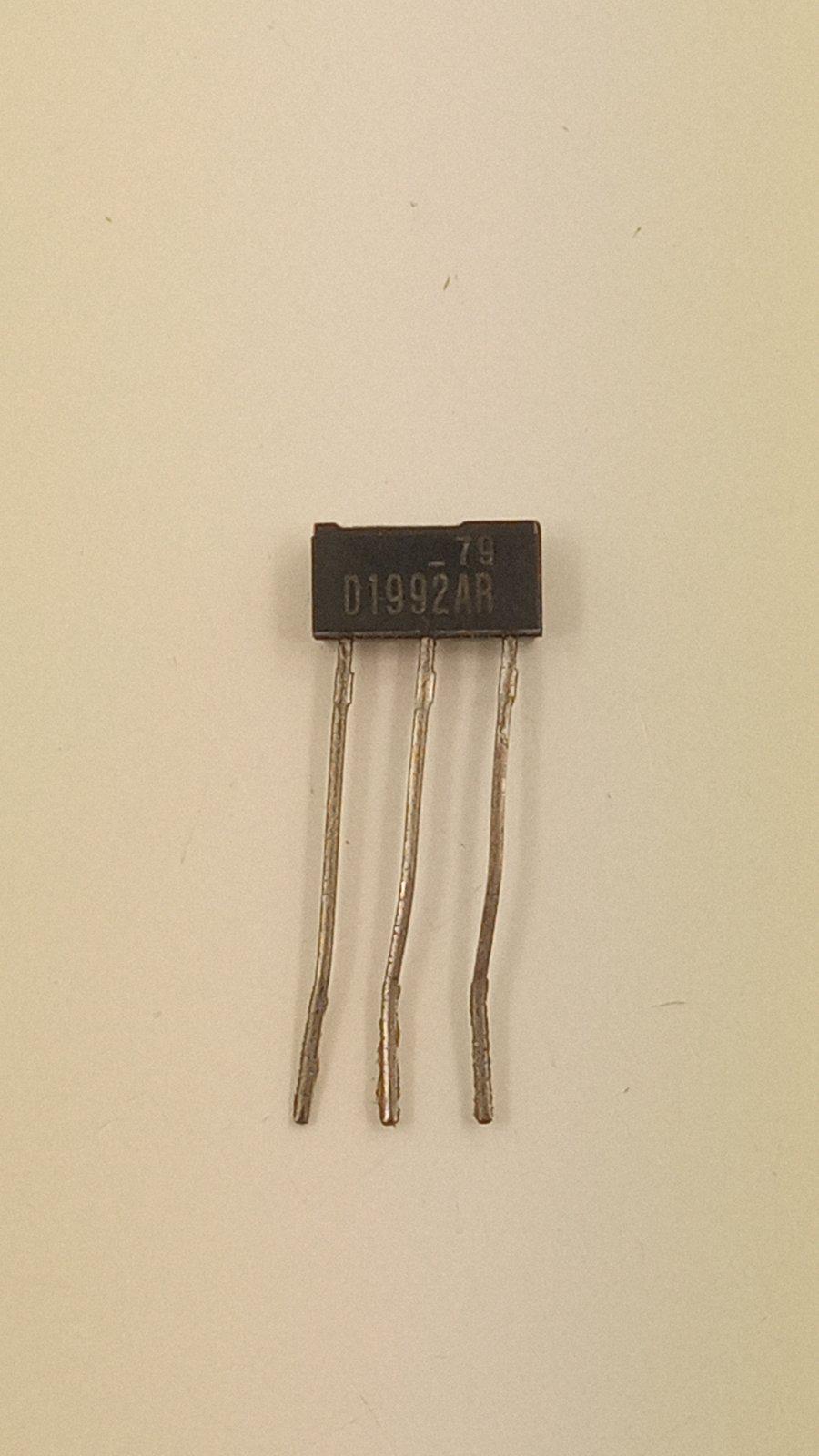 Транзистор 2SD1992 (07064)