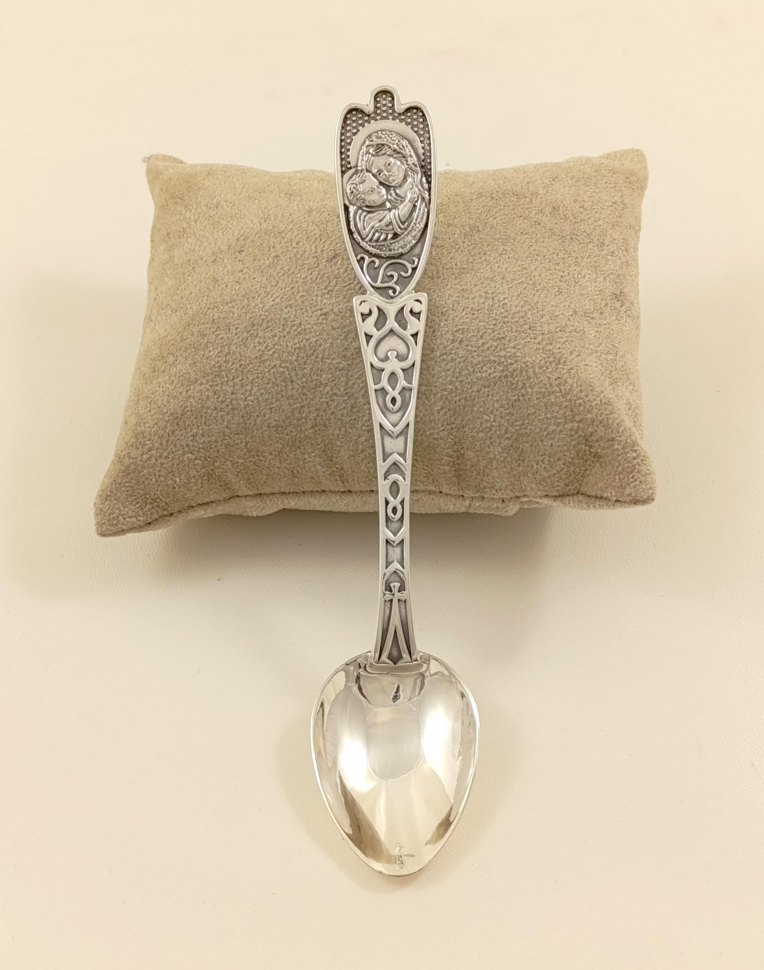 Ложка детская серебряная Богородица 925 проба 20,30 г - фото 7 Ложка детская серебряная Богородица 925 проба 20,30 г - фото 7