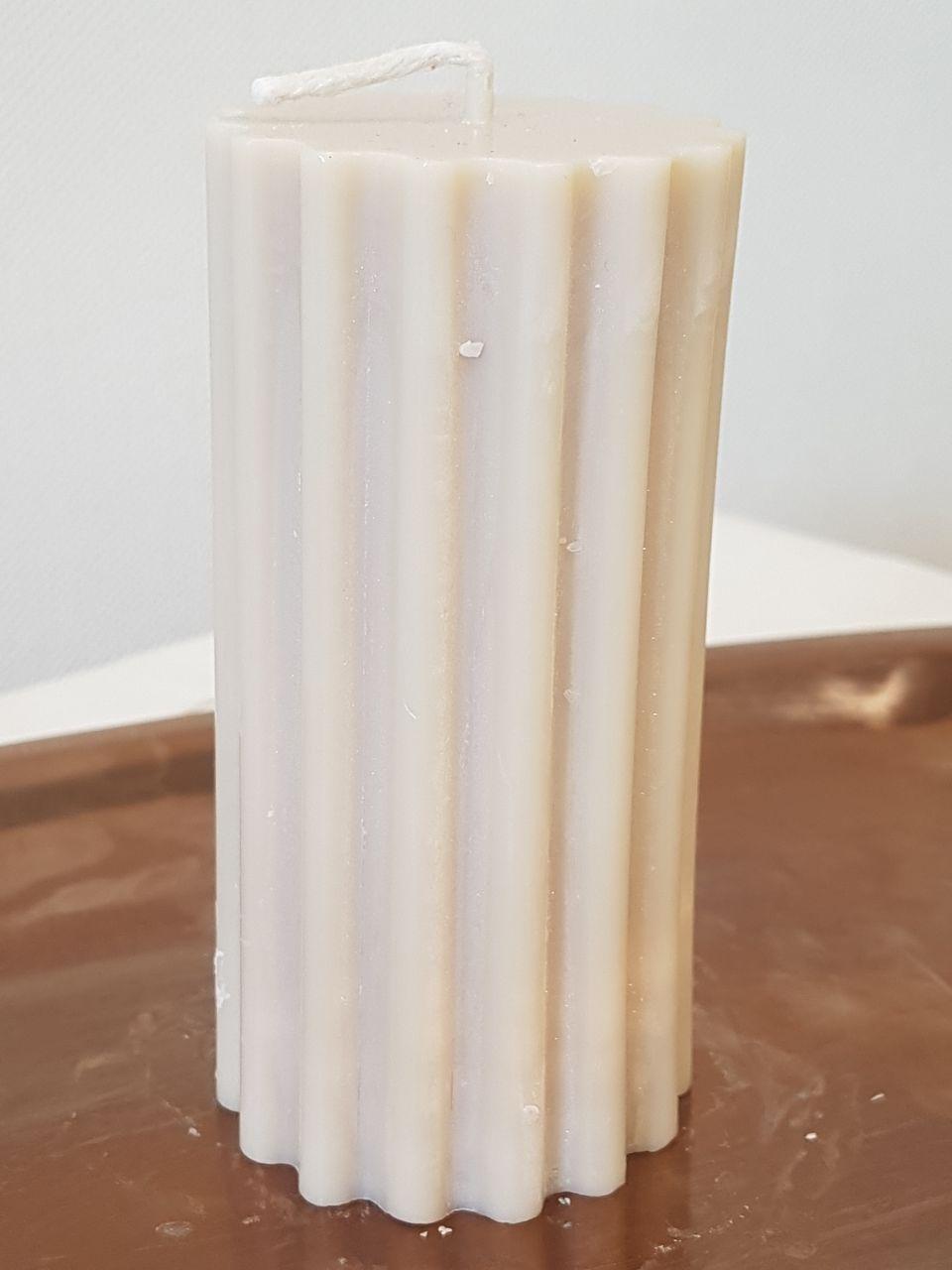 Свеча интерьерная восковая Колонна маленькая (008)