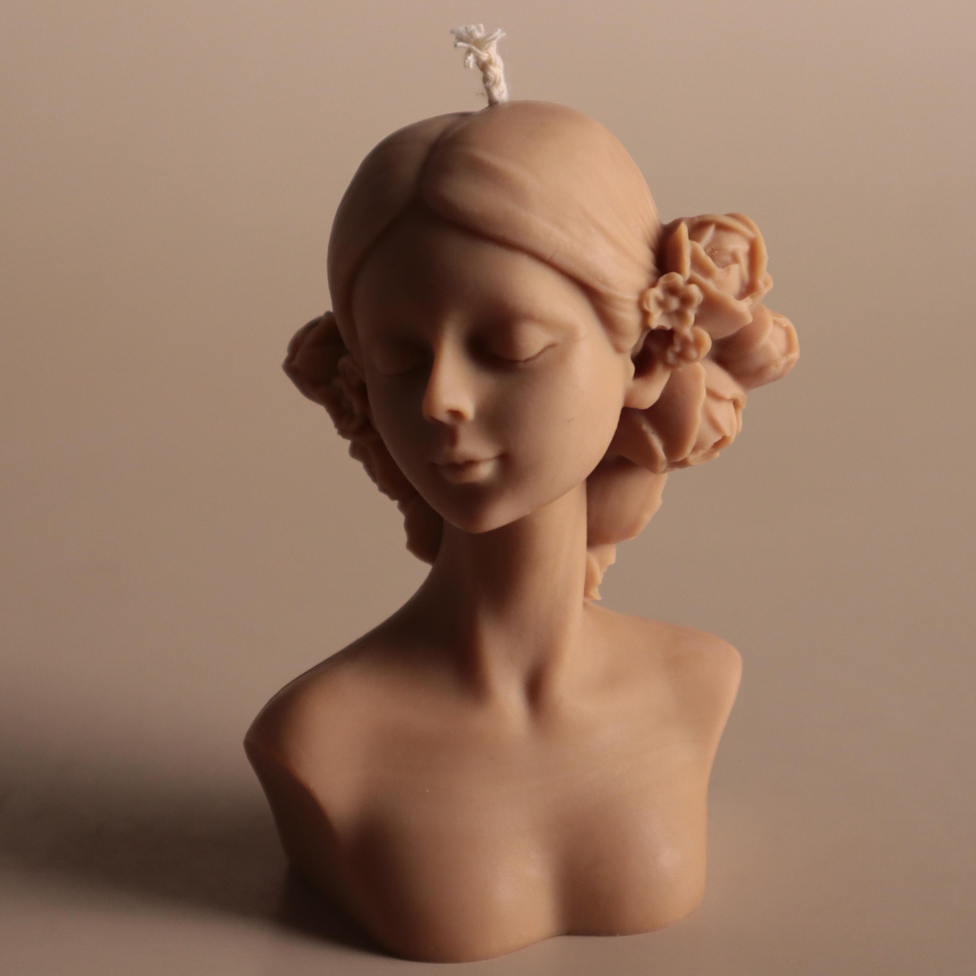 Аромасвічка соєва Wax Harmony Ваніль Дівчина з квітами Коричневий (1001221) Аромасвічка соєва Wax Harmony Ваніль Дівчина з квітами Коричневий (1001221)