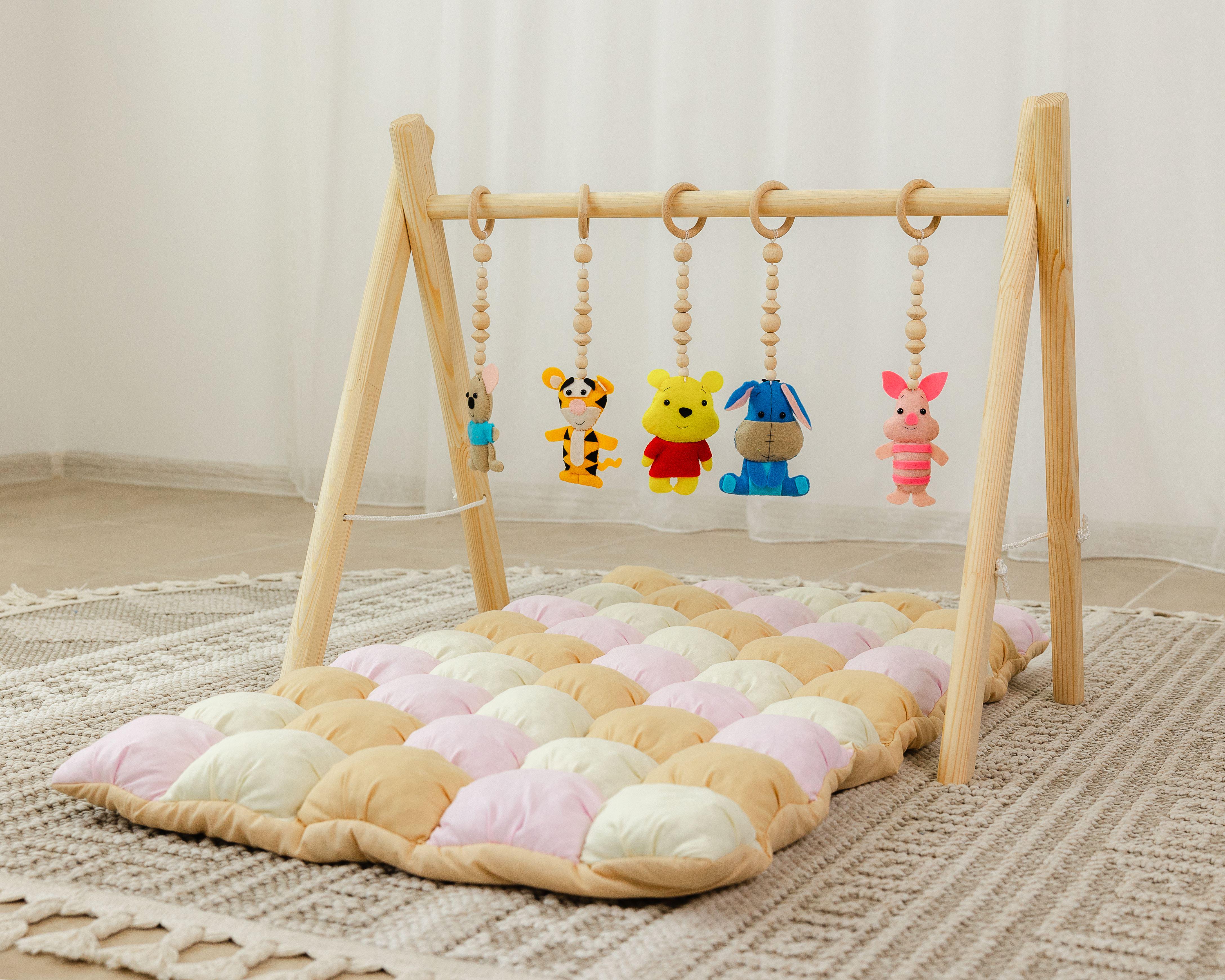 Мобиль детский напольный Винни Пух с матрасом Лисенок (0002256)