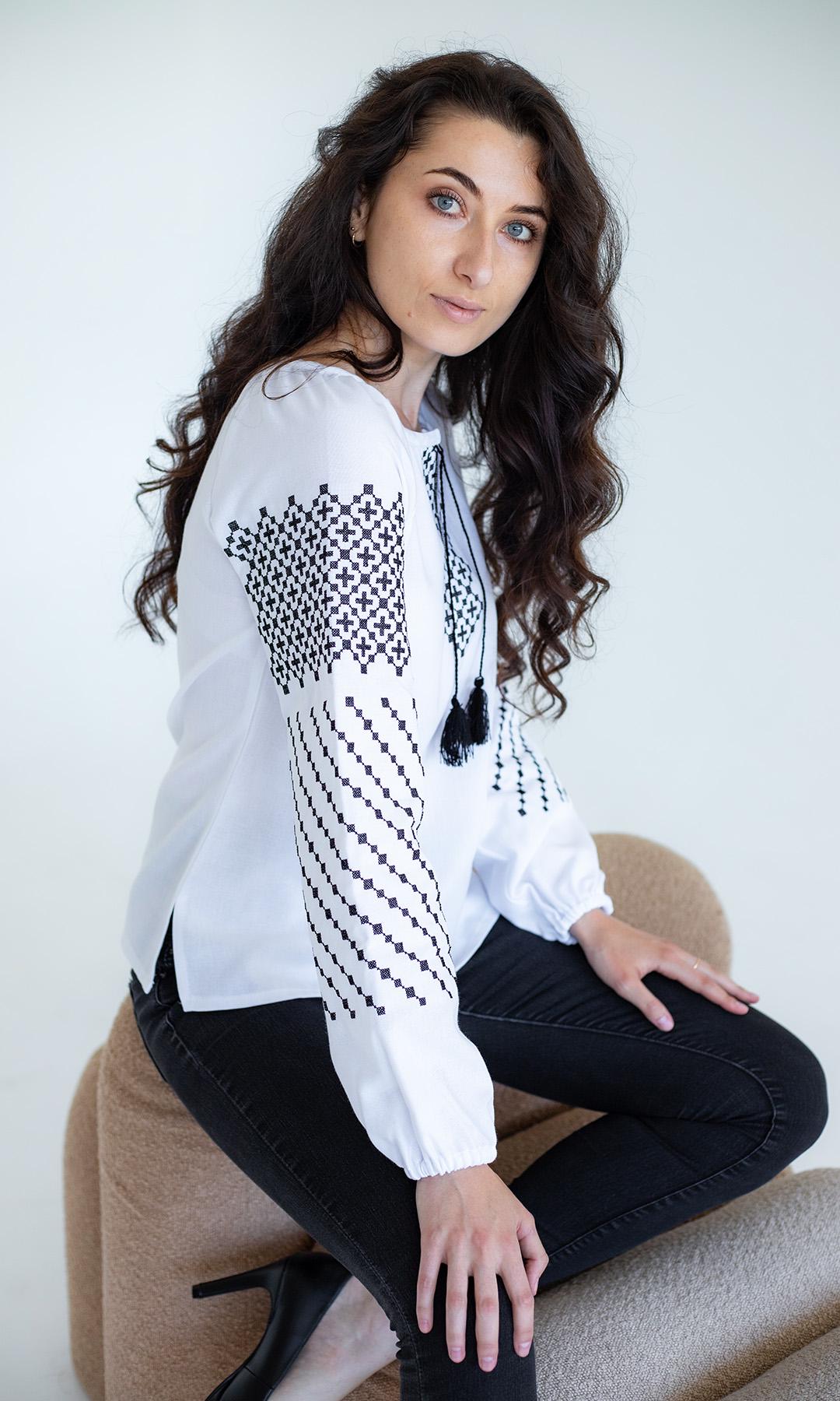 Вишиванка жіноча Вишиваночка р. 62 Білий (5903) - фото 3 Вишиванка жіноча Вишиваночка р. 62 Білий (5903) - фото 3