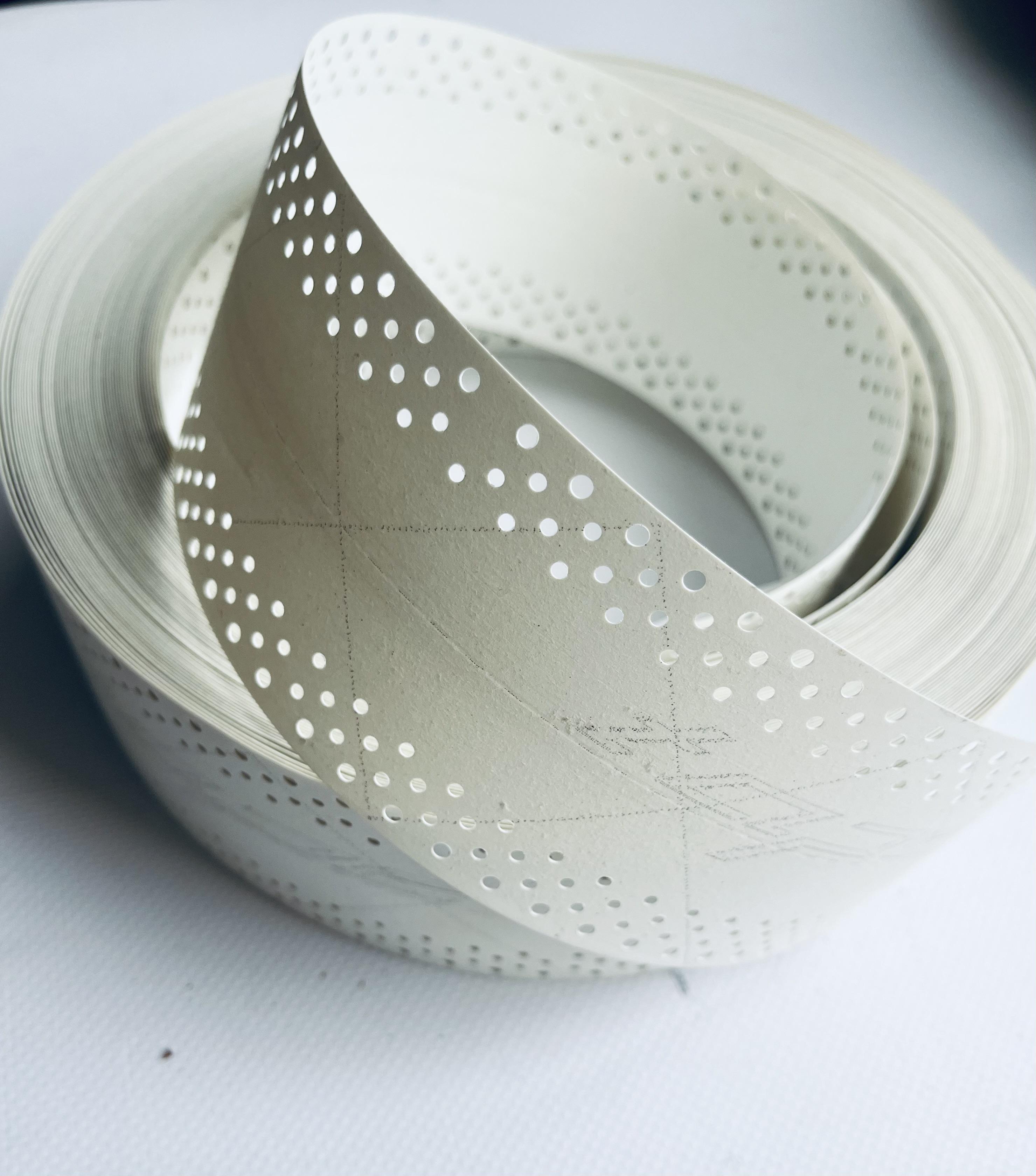 Стрічка композитна для внутрішніх кутів Perfect-TAPE Medium 30 м (5214702)