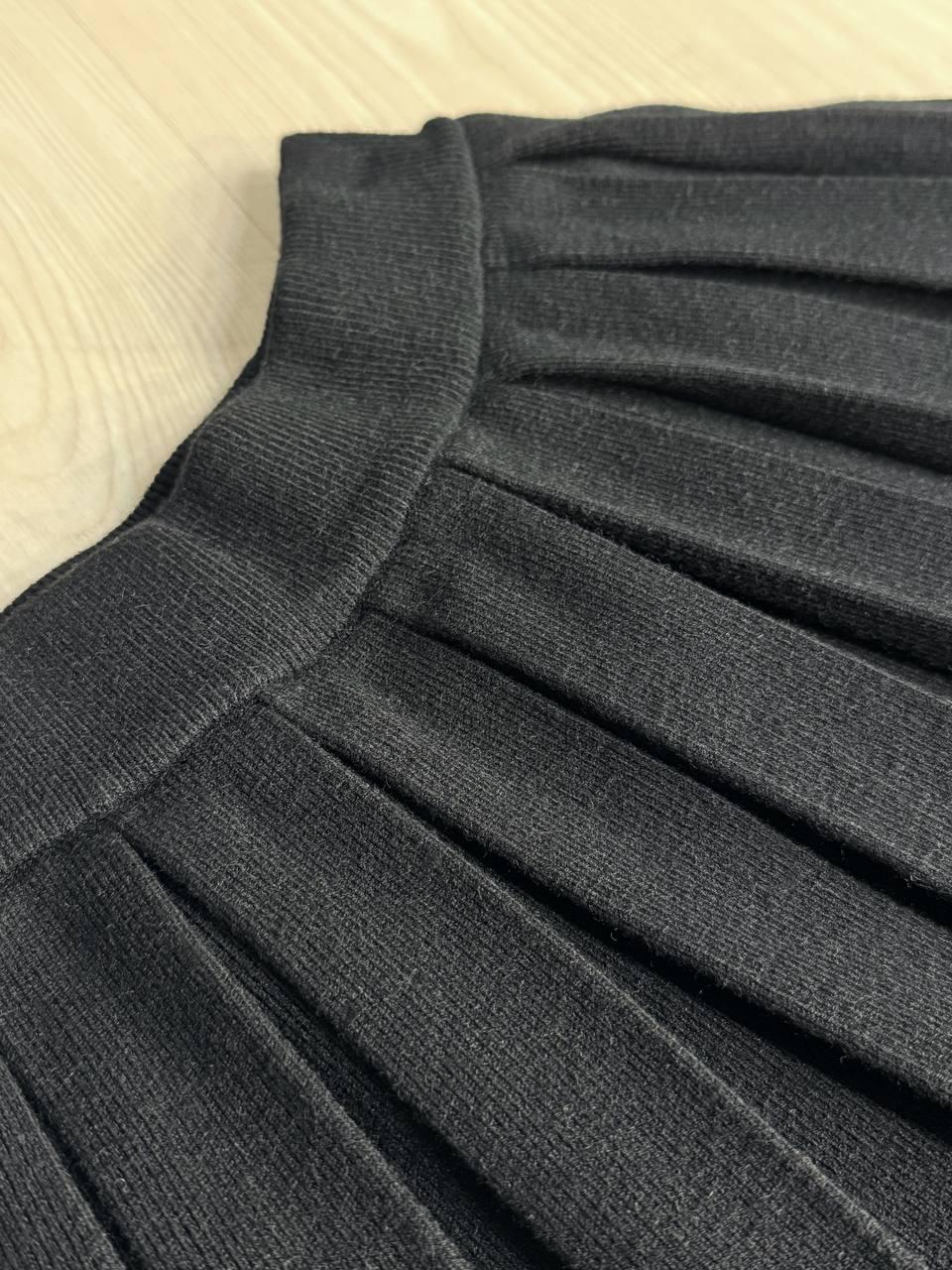 Спідниця жіноча A-N 9956 в’язана тепла у складку на резинці OS Чорний (4907) - фото 8 Спідниця жіноча A-N 9956 в’язана тепла у складку на резинці OS Чорний (4907) - фото 8