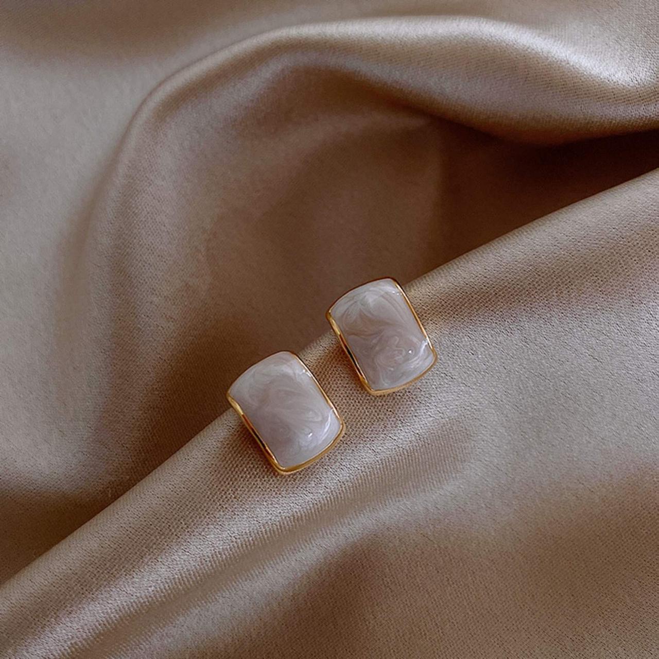 Сережки перламутрові маленькі (1514682068)