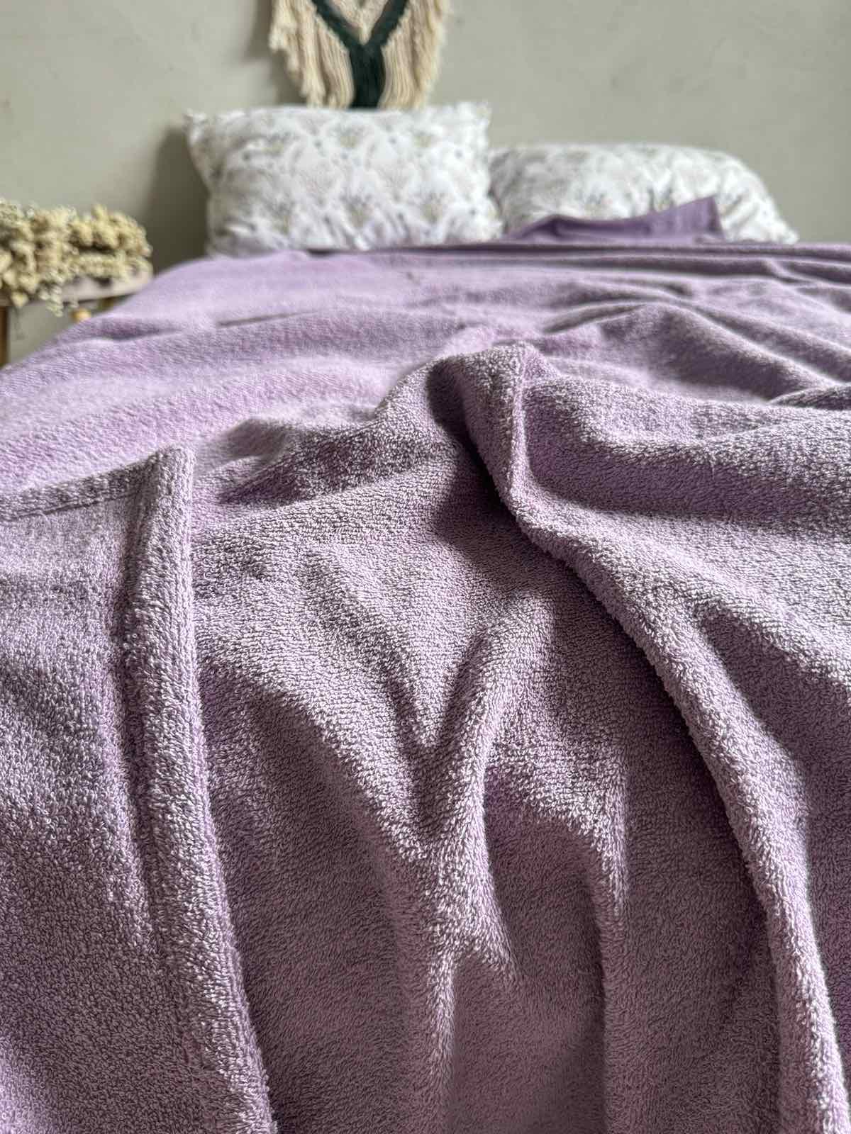 Простынь-покрывало махровое ZEINTEX MADEIRA хлопковое 150х220 см Лиловый (26981889) - фото 2 Простынь-покрывало махровое ZEINTEX MADEIRA хлопковое 150х220 см Лиловый (26981889) - фото 2