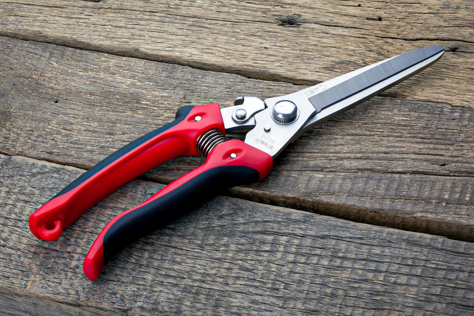 Секатор-ножиці садові Sagawata з нержавіючої сталі подовжені 225 мм (P-713_L) - фото 10 Секатор-ножиці садові Sagawata з нержавіючої сталі подовжені 225 мм (P-713_L) - фото 10