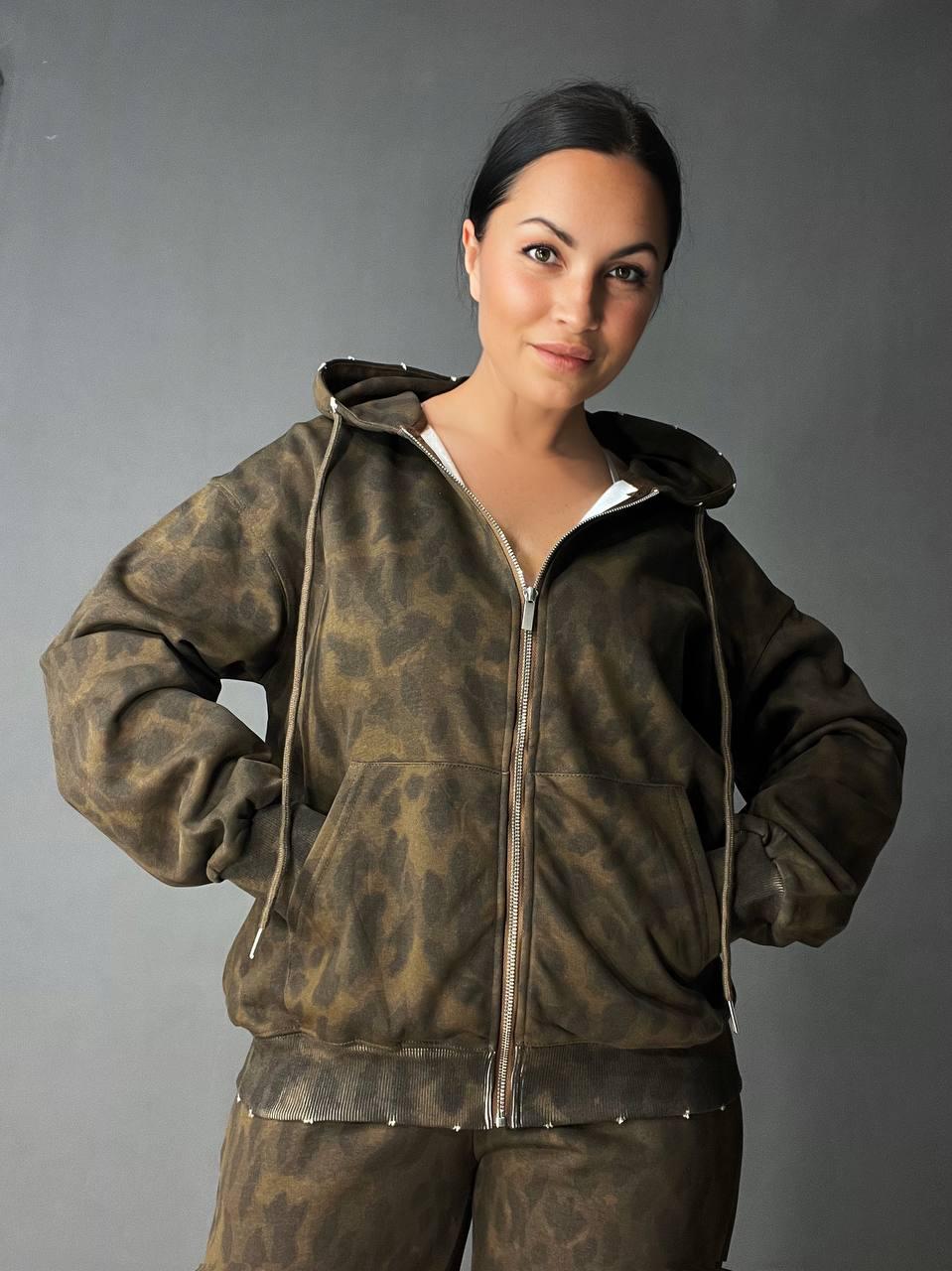 Костюм женский A-N 2749 худи капюшон брюки палаццо леопардовый принт тринитка L Коричневый (2744) - фото 8 Костюм женский A-N 2749 худи капюшон брюки палаццо леопардовый принт тринитка L Коричневый (2744) - фото 8