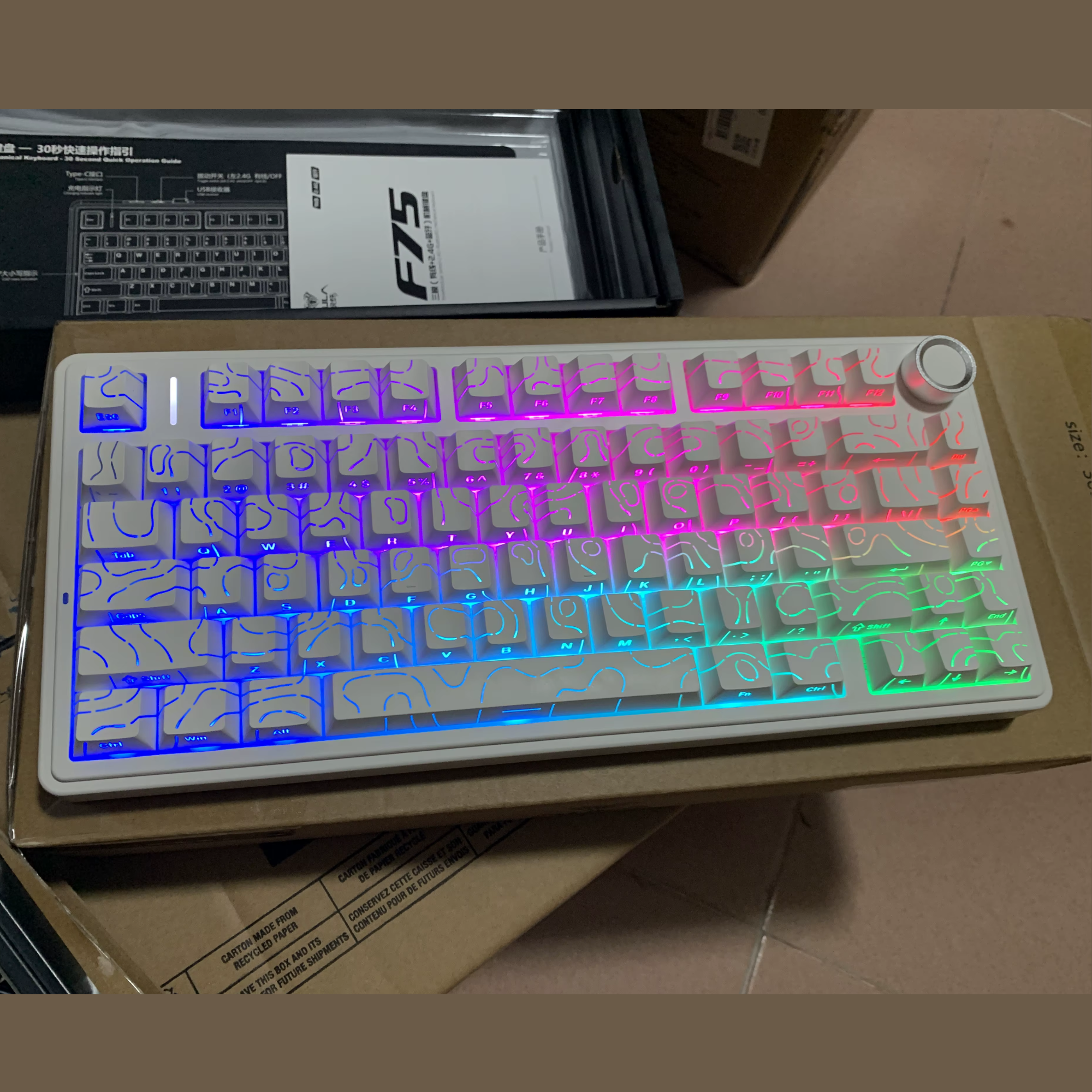 Клавіатура механічна AULA F75 з RGB підсвіткою White Contour Lines (25860140) - фото 6 Клавіатура механічна AULA F75 з RGB підсвіткою White Contour Lines (25860140) - фото 6