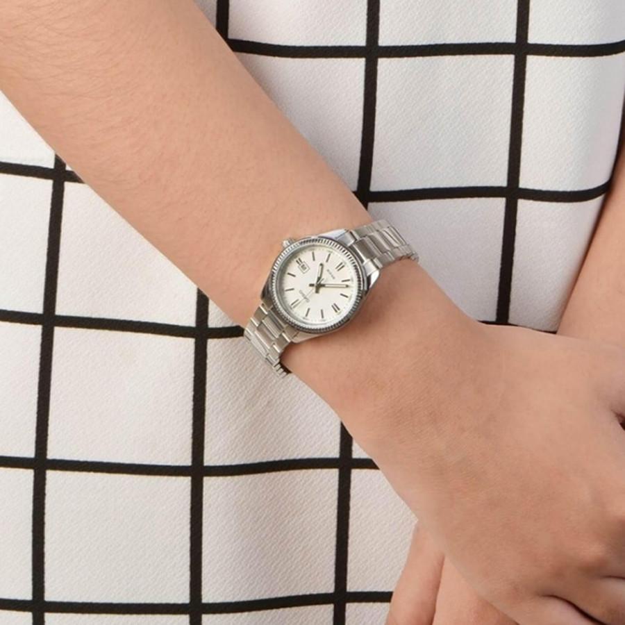 Наручний годинник жіночий Casio LTP-1302D-7A1VDF d 30 мм Срібний/Білий (2463848865) - фото 4 Наручний годинник жіночий Casio LTP-1302D-7A1VDF d 30 мм Срібний/Білий (2463848865) - фото 4