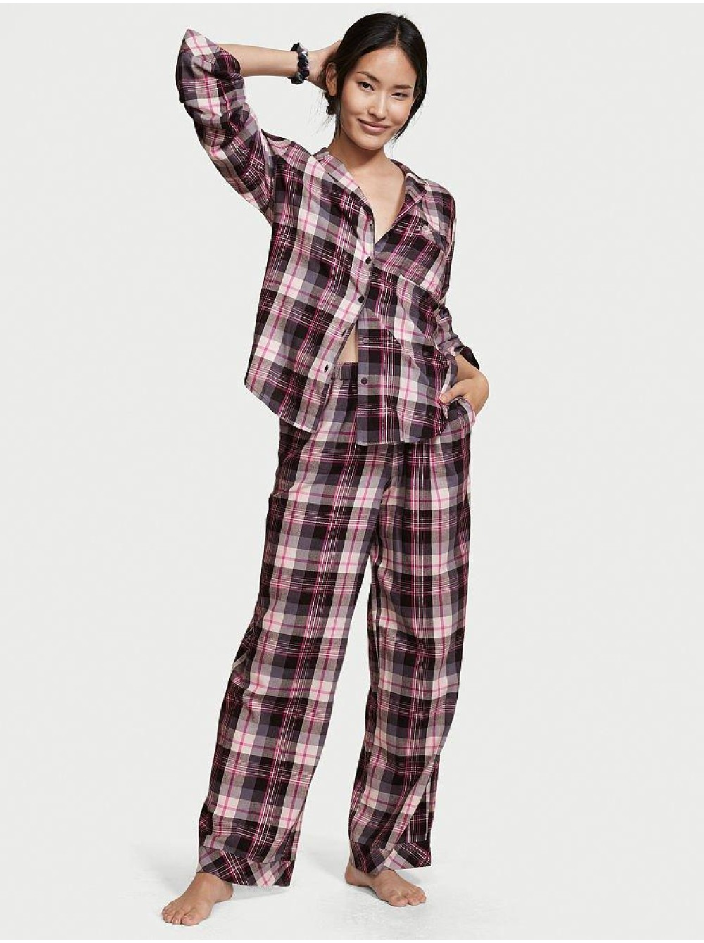 Піжама жіноча Victoria's Secret Flannel Long Pajama Set фланелева в клітинку M Чорно-білий з рожевим (17126948)