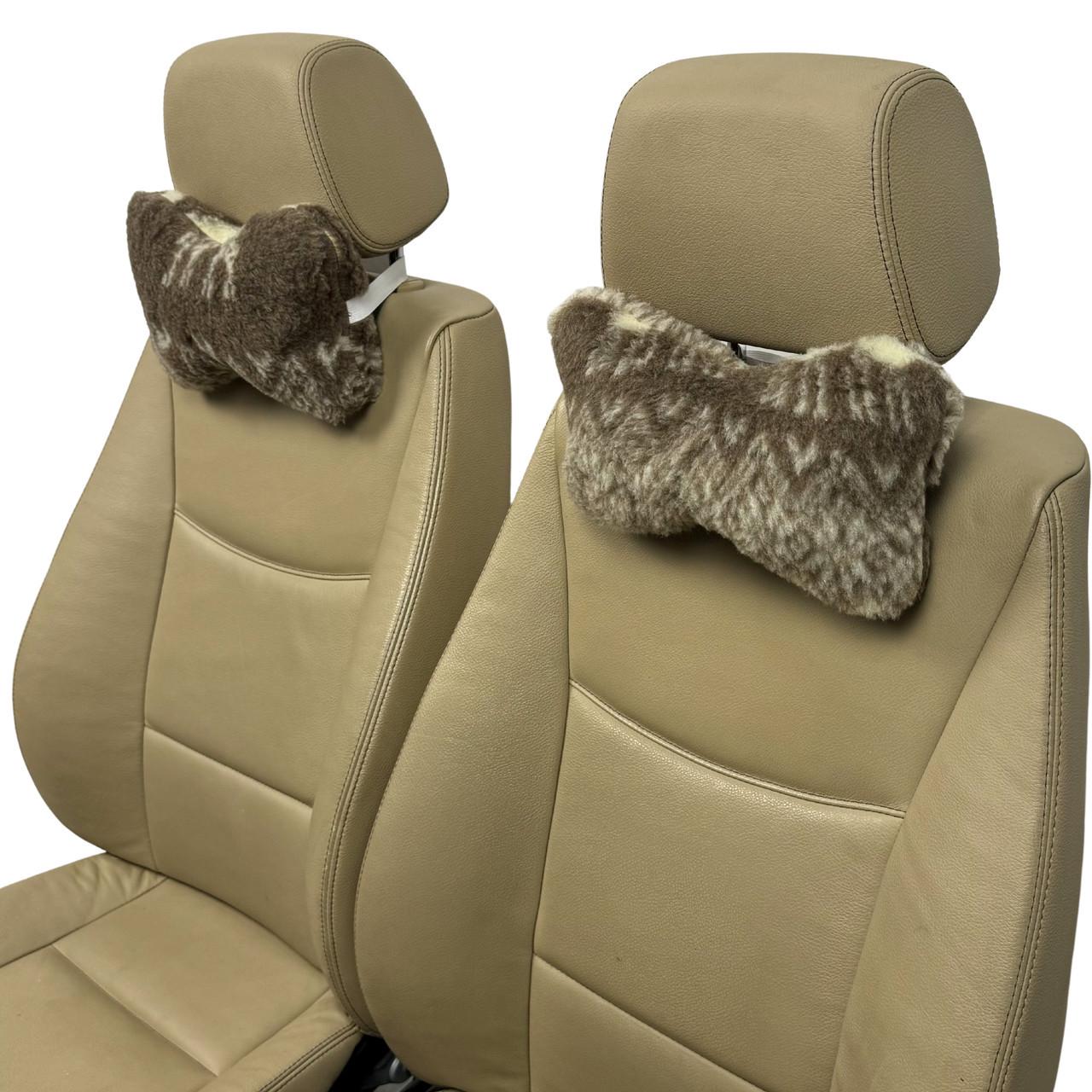 Комплект подушек автомобильных Runa на подголовник из эко-меха 2 шт. Олень коричневый (515-2-P)