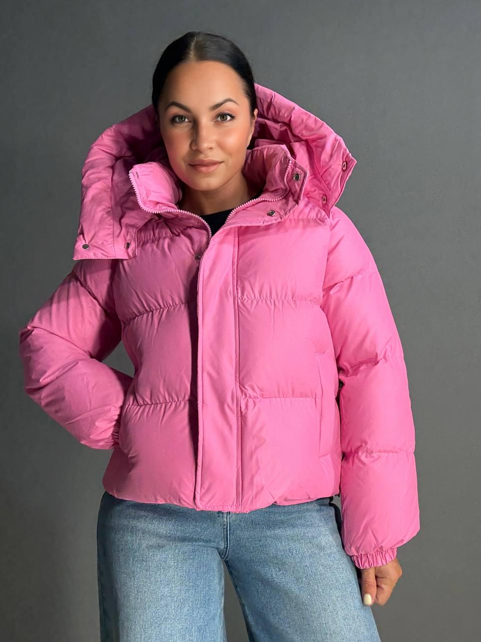Куртка жіноча Lady Yep 10005 дута пуффер з капюшоном р. 46 Рожевий - фото 9 Куртка жіноча Lady Yep 10005 дута пуффер з капюшоном р. 46 Рожевий - фото 9