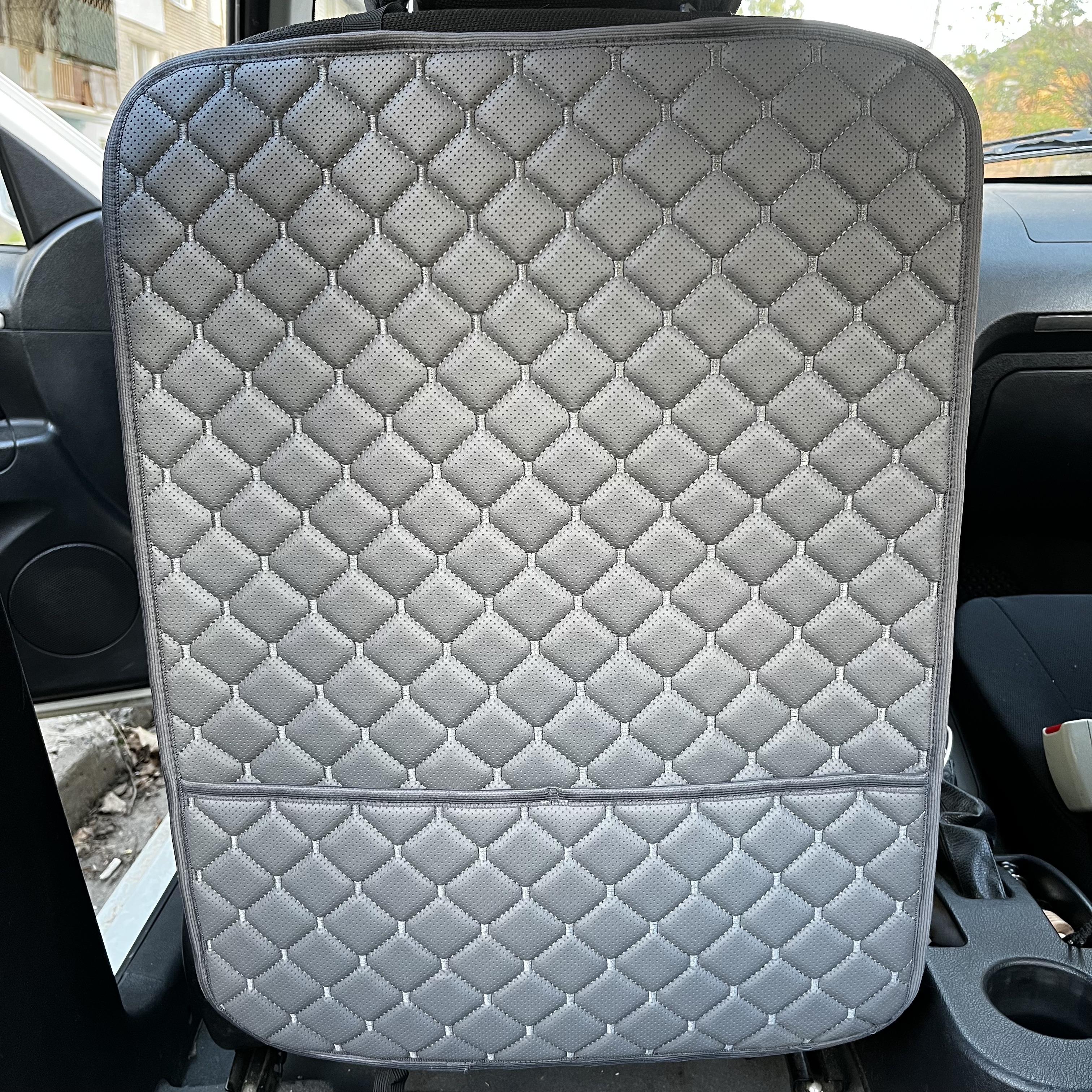 Накидка захисна на спинку переднього сидіння автомобіля з екошкіри 60x45 см з карманами Сірий (29882965) - фото 1 Накидка захисна на спинку переднього сидіння автомобіля з екошкіри 60x45 см з карманами Сірий (29882965) - фото 1