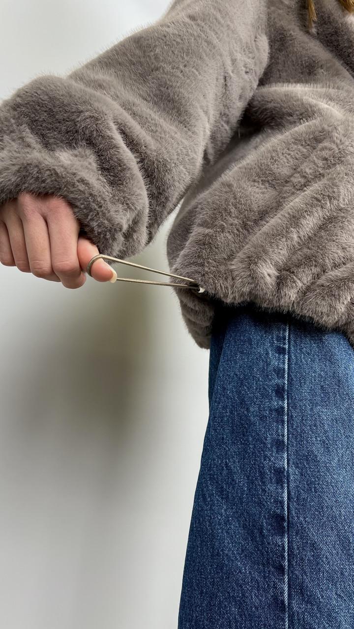 Шуба женская из эко-меха 8831-01 M Черный - фото 10