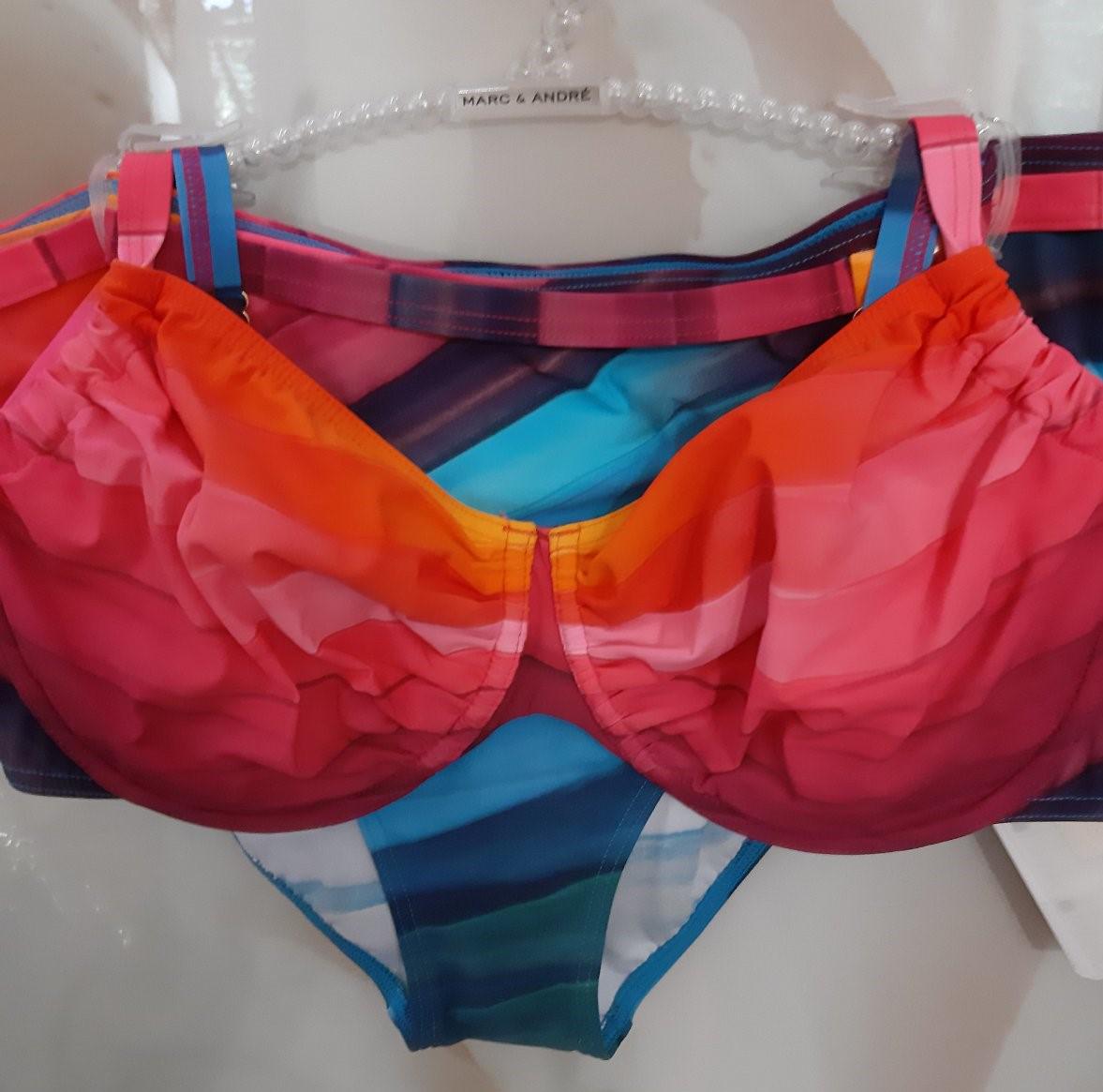 Жіночий купальник Sunflair Beachfashion Shadow Red Bikini 21330s 40E Райдужний (10623981) - фото 5 Жіночий купальник Sunflair Beachfashion Shadow Red Bikini 21330s 40E Райдужний (10623981) - фото 5