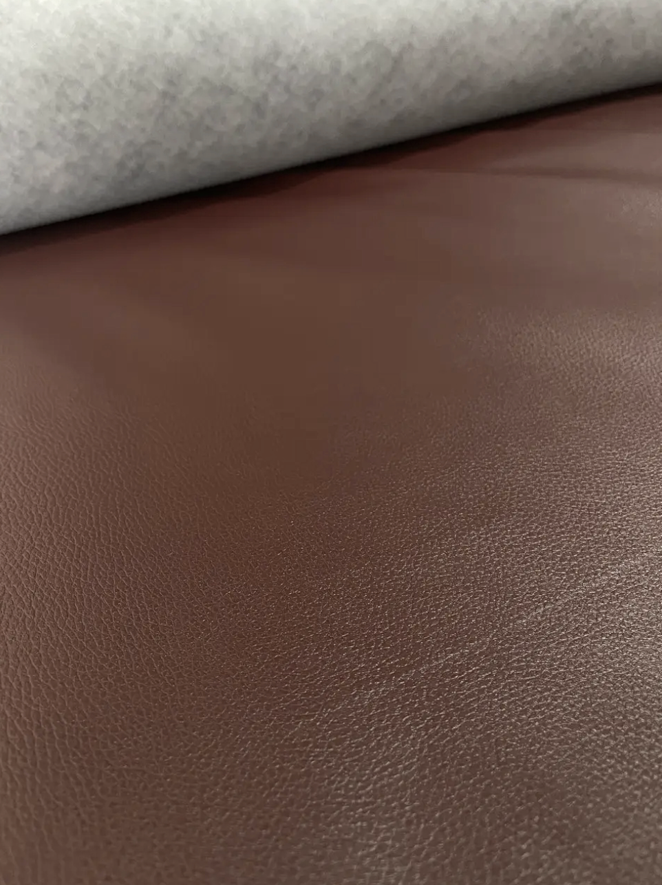 Ткань для обивки кожзаменитель 1х1 м Коричневый (2100)