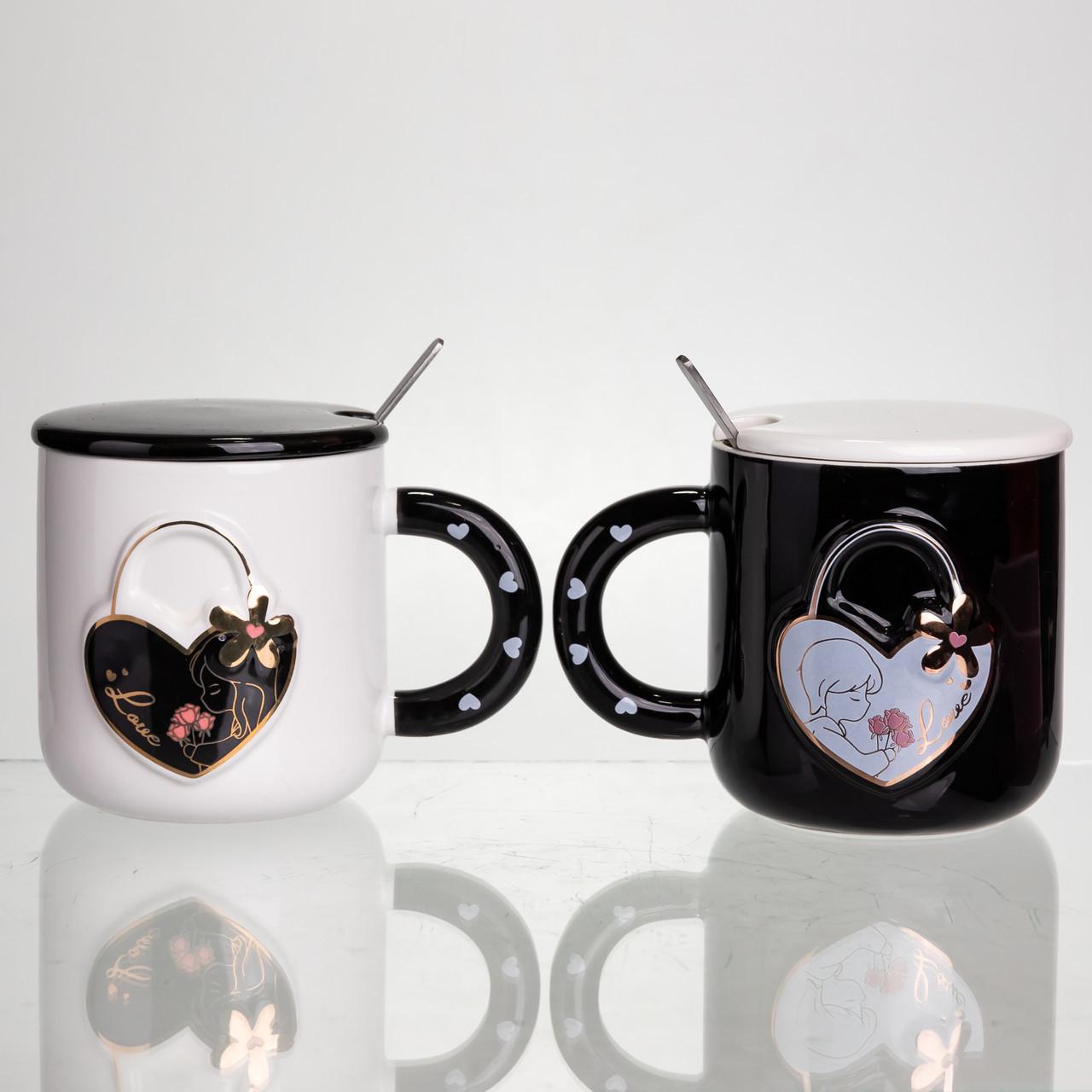 Набор фарфоровых чашек с сердцем с крышкой и ложкой 2 шт. по 400 мл Черный с белым (FM-33)