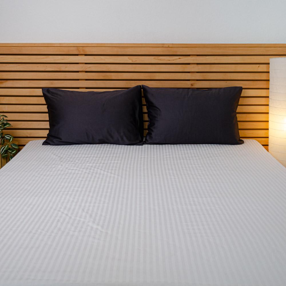 Наволочка на подушку YouStar сатин гладкофарбований 135 г/м2 50х50 см 1 шт. Графіт (nav-sg-50x50-graph) - фото 2 Наволочка на подушку YouStar сатин гладкофарбований 135 г/м2 50х50 см 1 шт. Графіт (nav-sg-50x50-graph) - фото 2