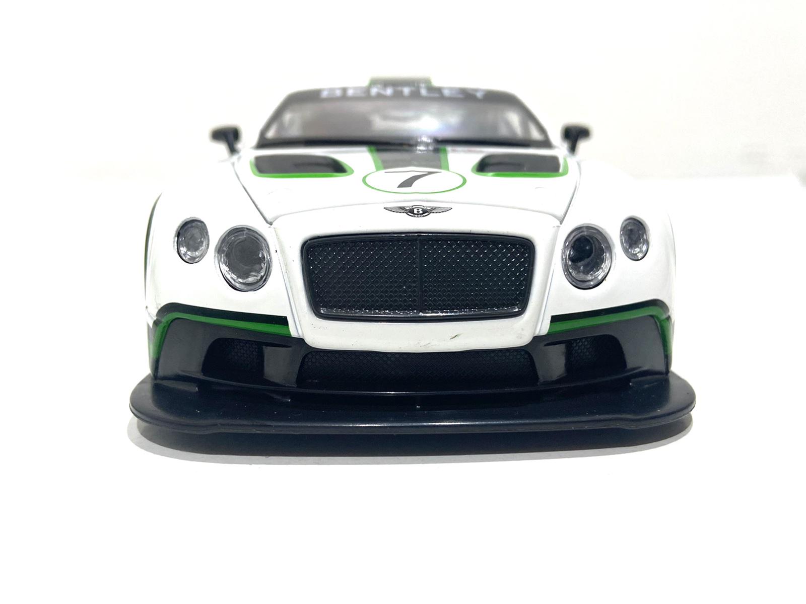 Машинка Автопром Bentley Continental GT3 1:24 Белый (68266A) - фото 2 Машинка Автопром Bentley Continental GT3 1:24 Белый (68266A) - фото 2