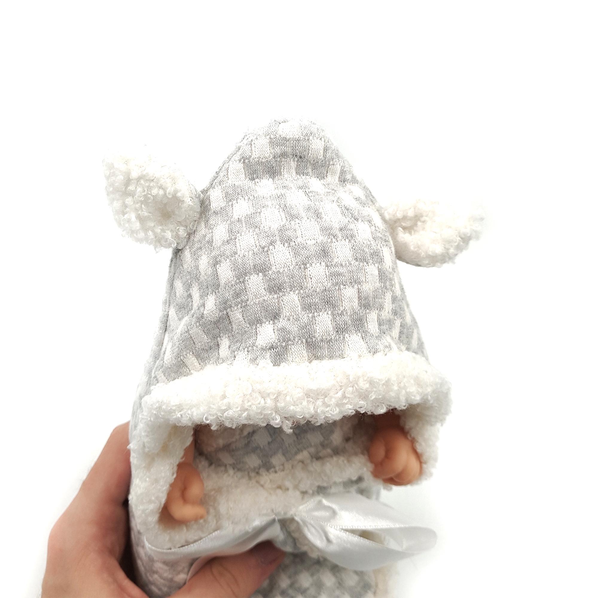 Пупс Jia Yue Toys 25 см коробочці (104352b) - фото 4 Пупс Jia Yue Toys 25 см коробочці (104352b) - фото 4