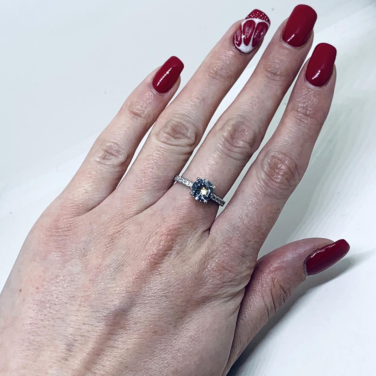 Кольцо серебряное с кубическим цирконием р. 17,5 2,98 г (1549133441)