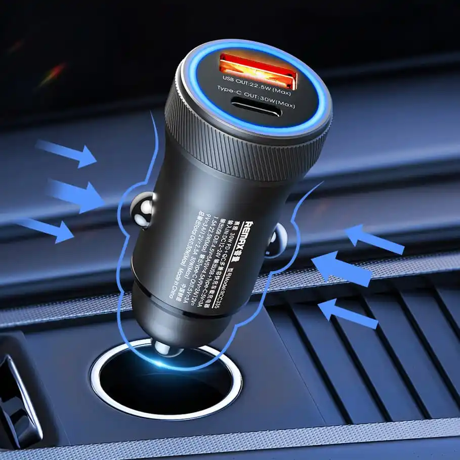 Зарядный адаптер для авто Remax Seaya 30W PD+QC с кабелем Type-C на Lightning RCC335 Черный (618011) - фото 2 Зарядный адаптер для авто Remax Seaya 30W PD+QC с кабелем Type-C на Lightning RCC335 Черный (618011) - фото 2