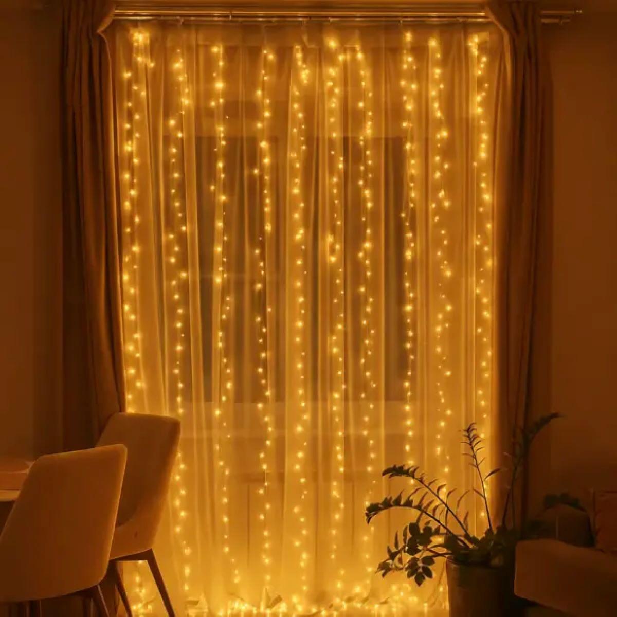 Гирлянда комнатная штора роса Хвойная лапа Garlando 3х3 м 600 LED Желтый свет (D600LED3MY)