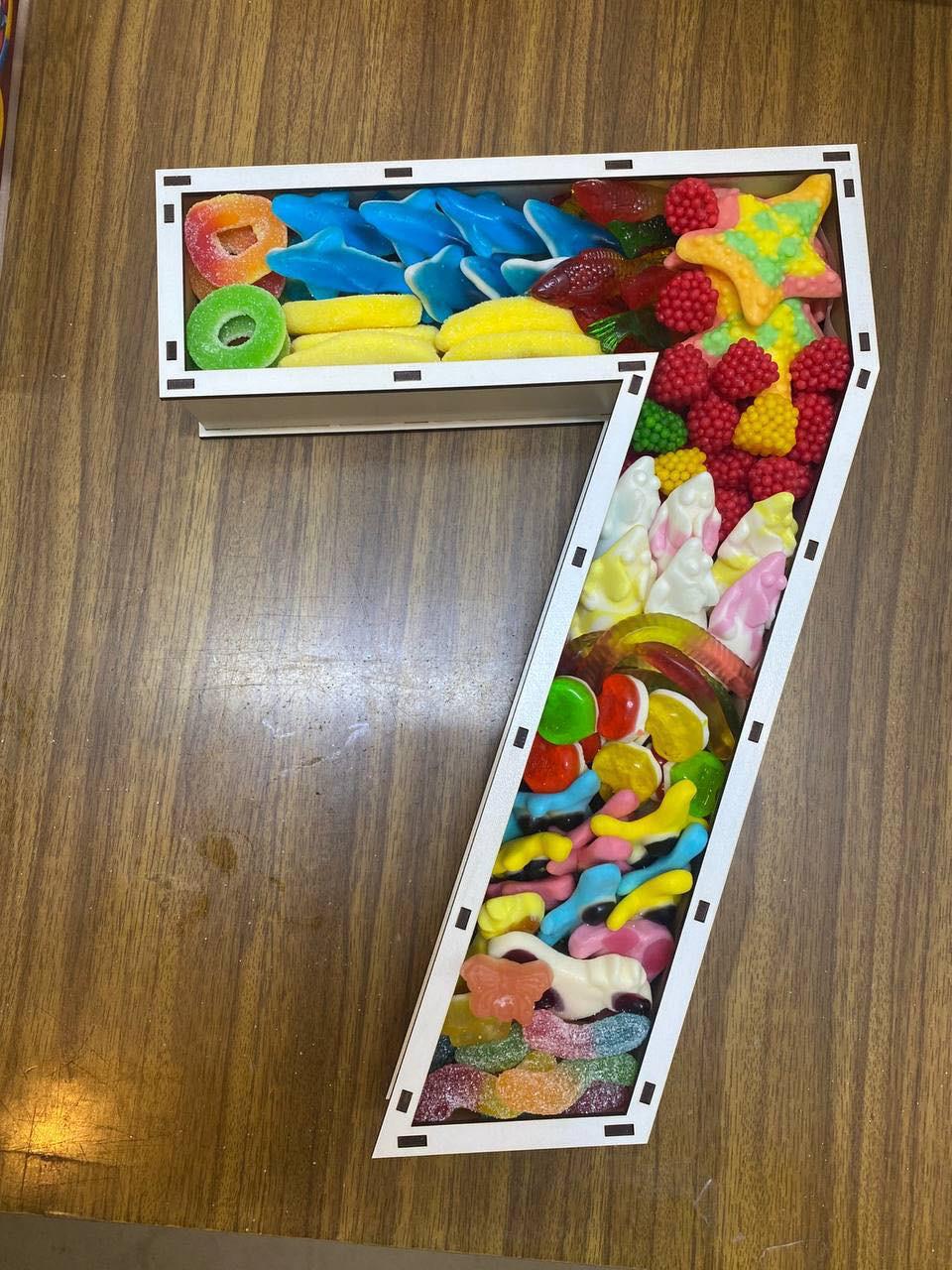 Подарочный бокс сладкий Цифра 7 с желе (2509711736) - фото 2 Подарочный бокс сладкий Цифра 7 с желе (2509711736) - фото 2