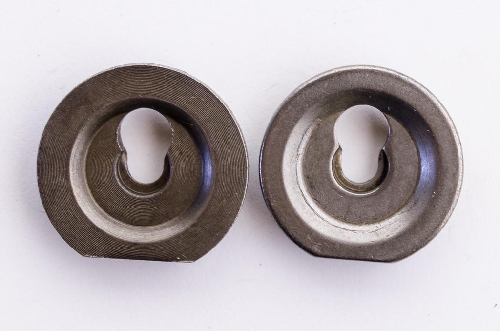 Тарелка впуска с тарелкой выпуска для генераторов 5-6 кВт класс А (3622)