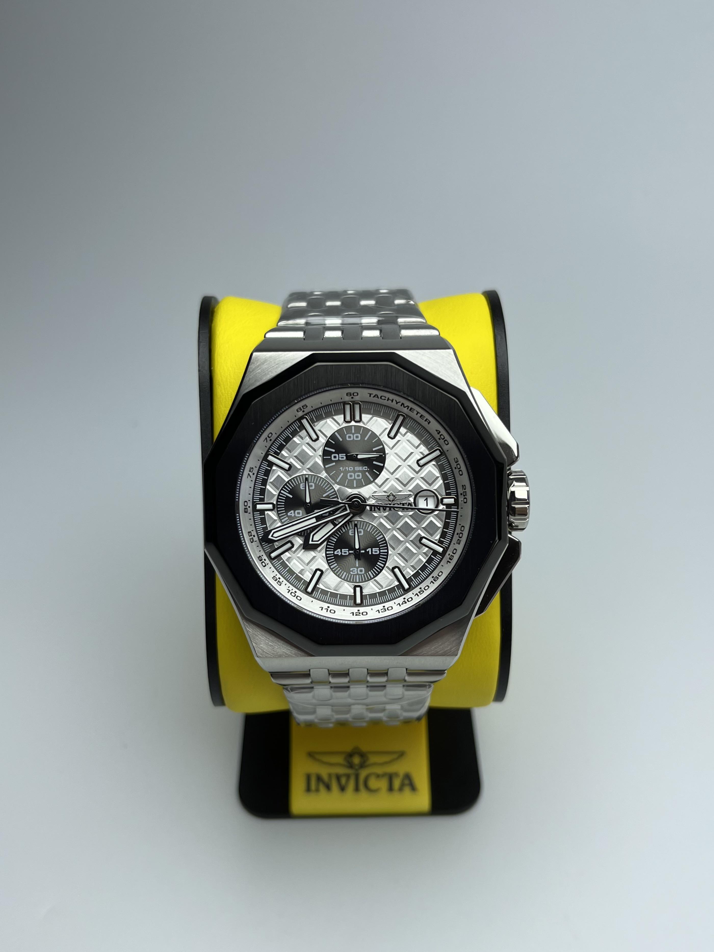 Наручний годинник чоловічий Invicta 47391 Akula спортивний (29077665) - фото 2 Наручний годинник чоловічий Invicta 47391 Akula спортивний (29077665) - фото 2