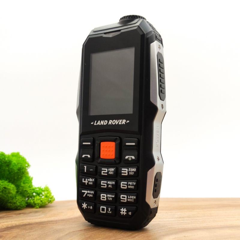 Мобильный телефон Land Rover 2021 Big Battery Black (24499) - фото 3