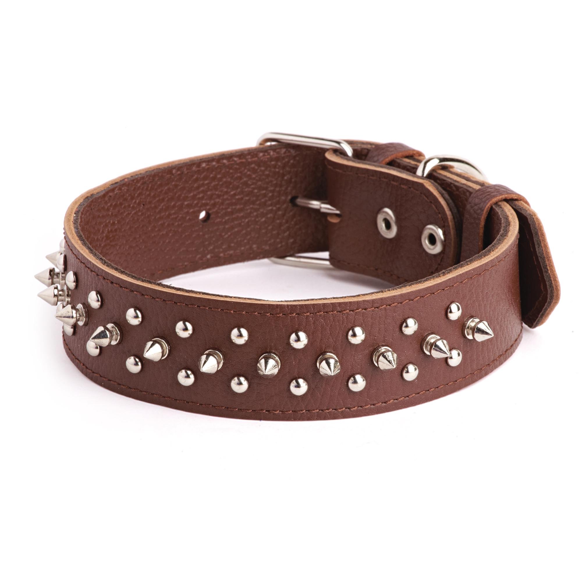 Ошейник KareLine из натуральной кожи с заклепками и шипами 40 мм 500-650 мм (1766/2) Ошейник KareLine из натуральной кожи с заклепками и шипами 40 мм 500-650 мм (1766/2)