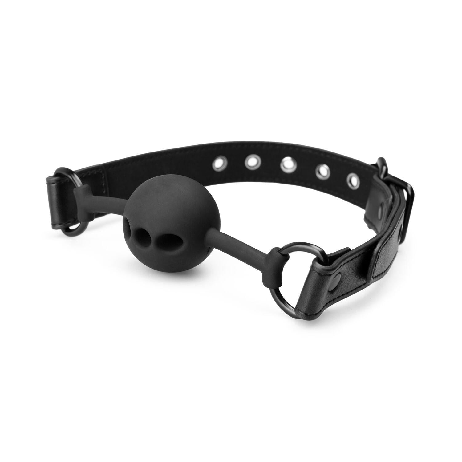 Кляп воздухопроницаемый Bedroom Fantasies: Breathable Silicone Ball Gag CherryLove Черный (SO8816) Кляп воздухопроницаемый Bedroom Fantasies: Breathable Silicone Ball Gag CherryLove Черный (SO8816)