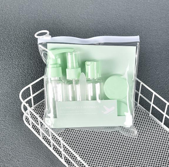 Набір дорожній 18576 9 пр. М'ятний (5011268) Набір дорожній 18576 9 пр. М'ятний (5011268)